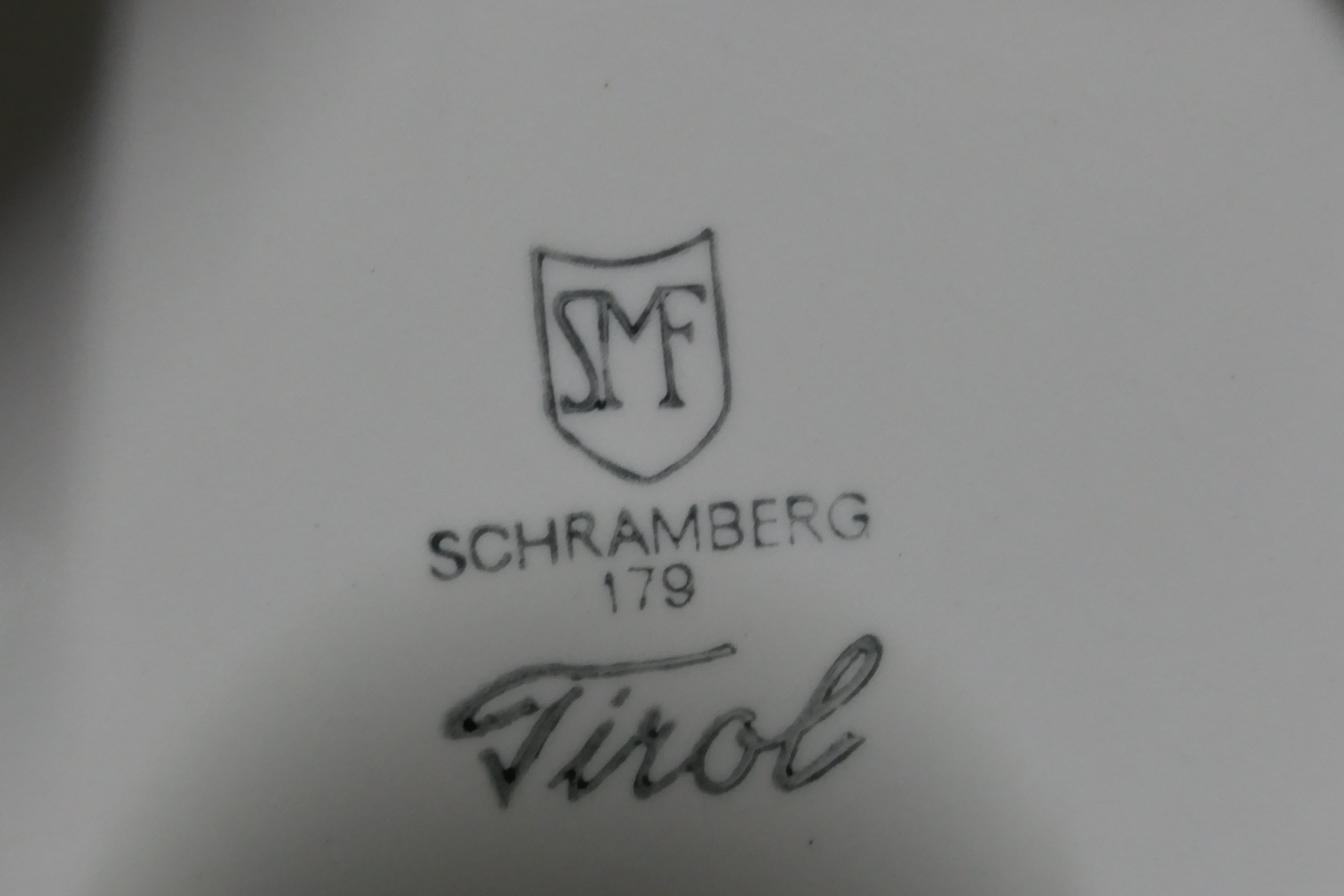 A collection of Schramberg Tirol tablewares, two boxes. - Image 4 of 4