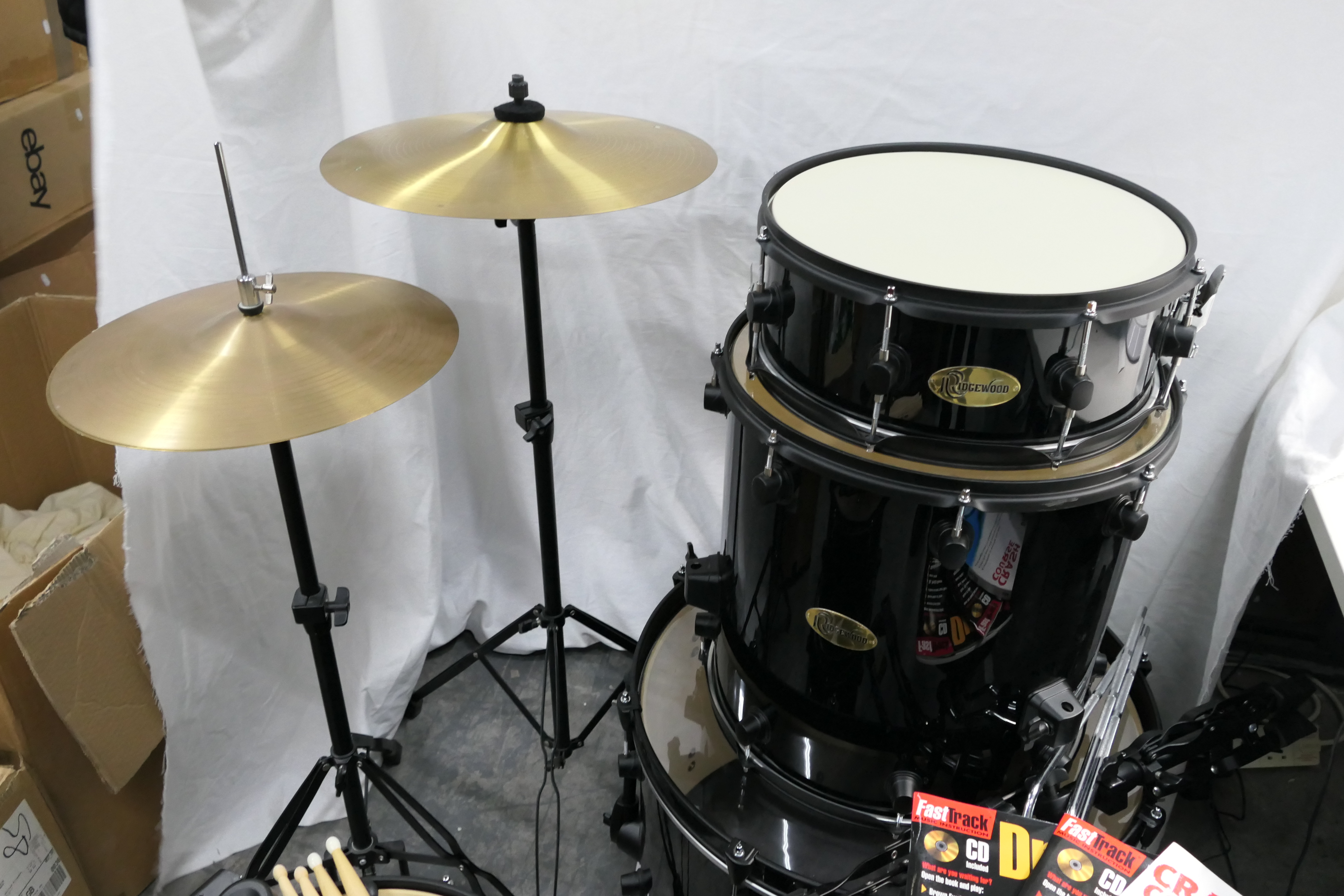 Ridgewood - Drumkit - 5 Piece Drum Set. - Image 3 of 8