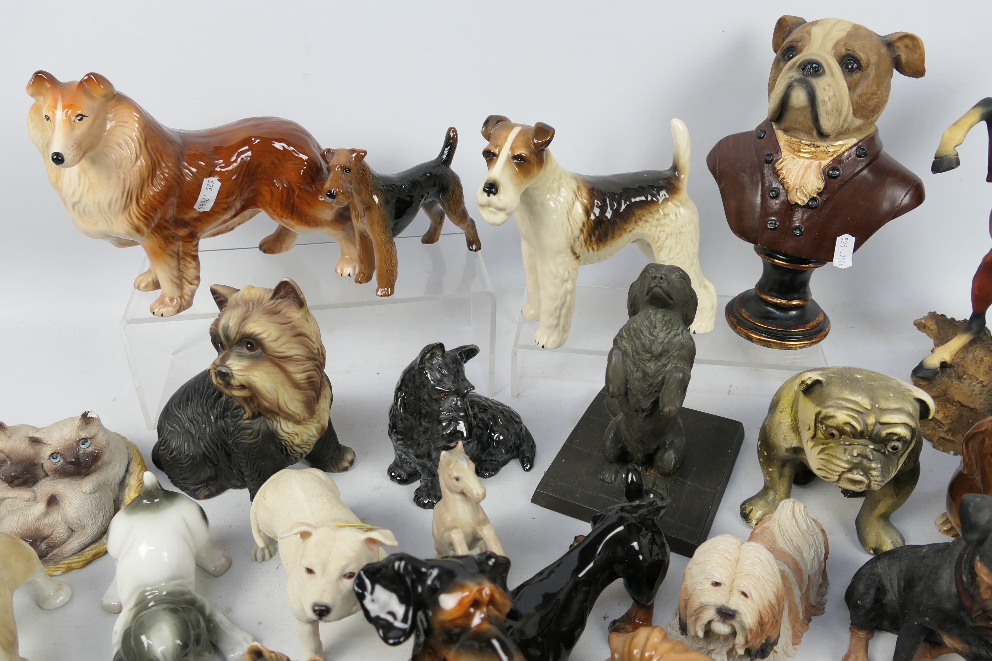 A collection of animal figures / groups, predominantly dogs. - Image 3 of 4
