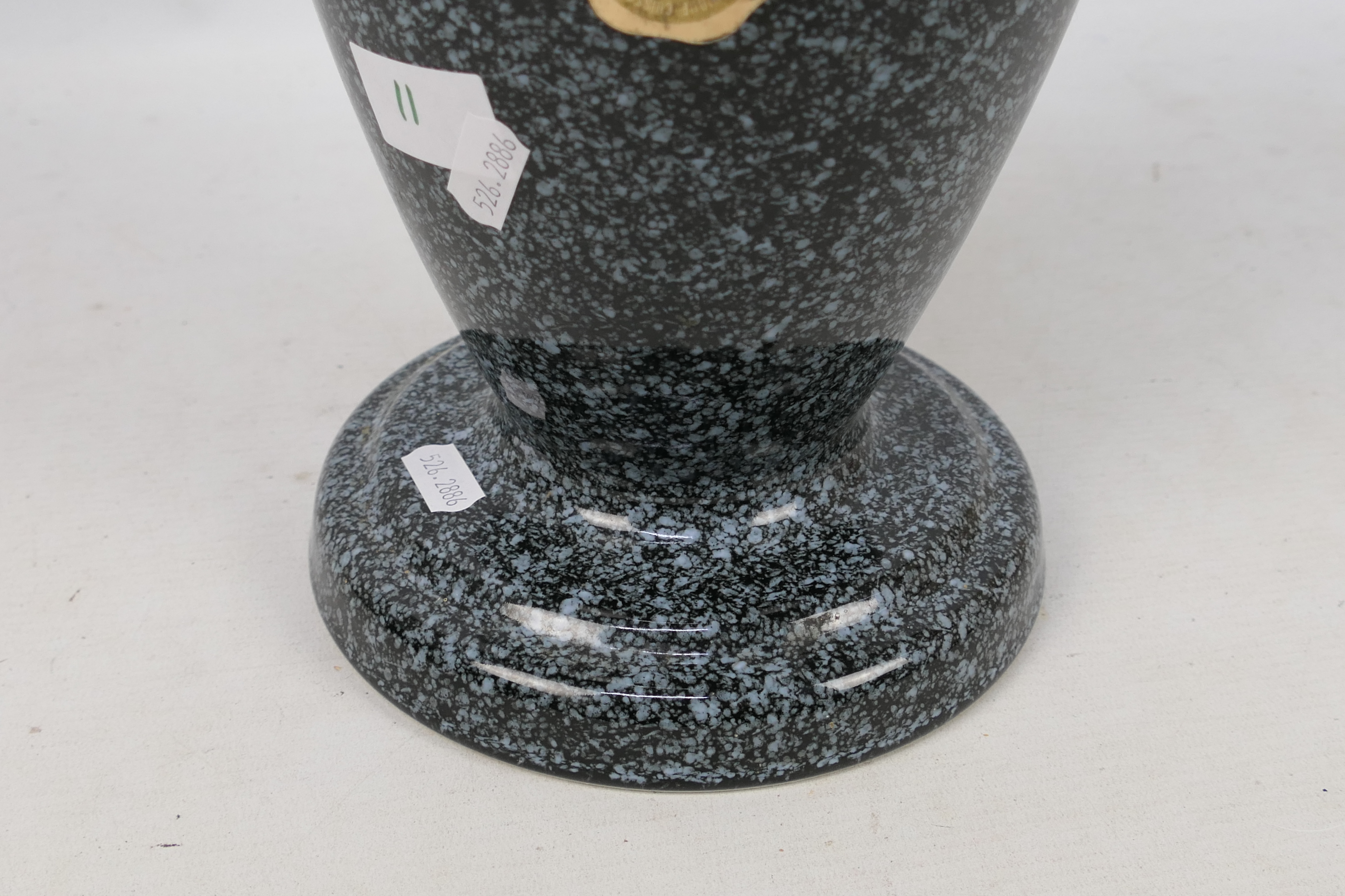 A large, French faux marble vase, approximately 29 cm (h). - Image 3 of 6