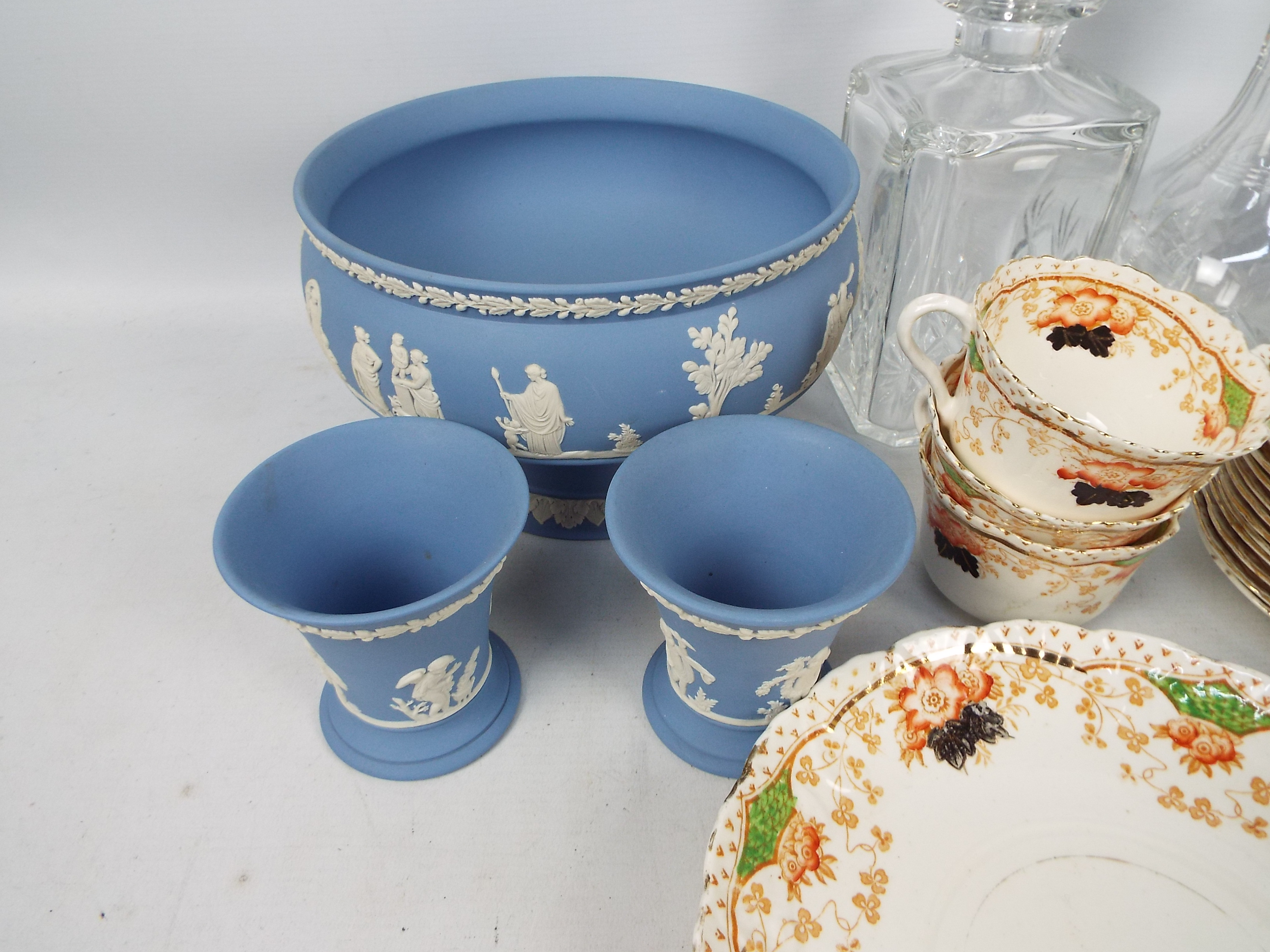 Lot to include a Wedgwood Jasperware pedestal fruit bowl and pair of vases, - Image 2 of 4