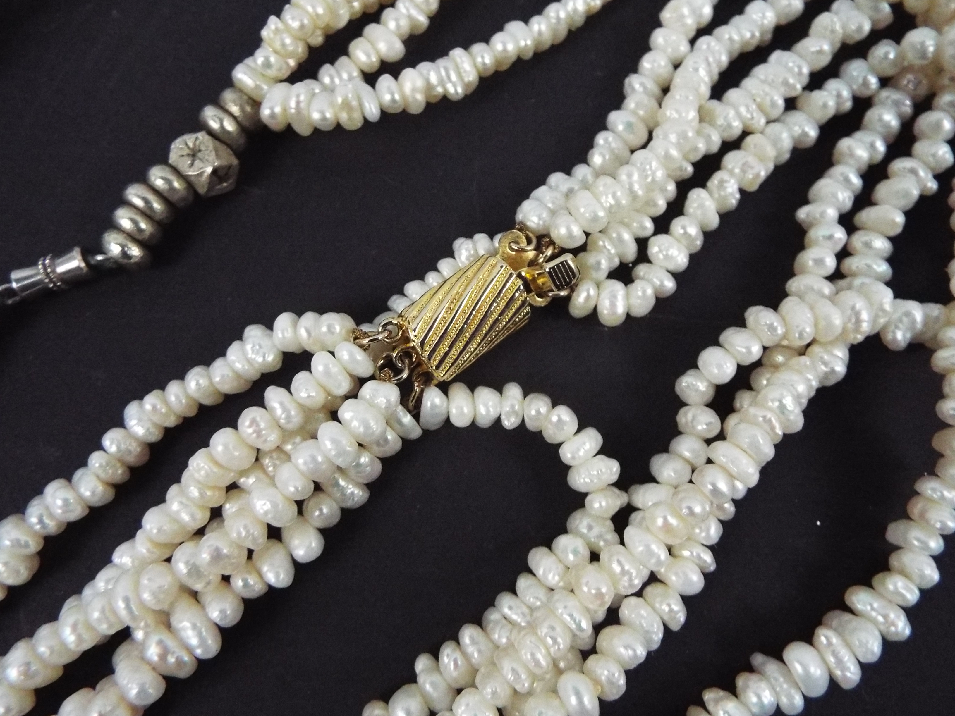 Two multi-strand necklaces, one with gilt metal clasp, longest 47 cm. - Image 3 of 5
