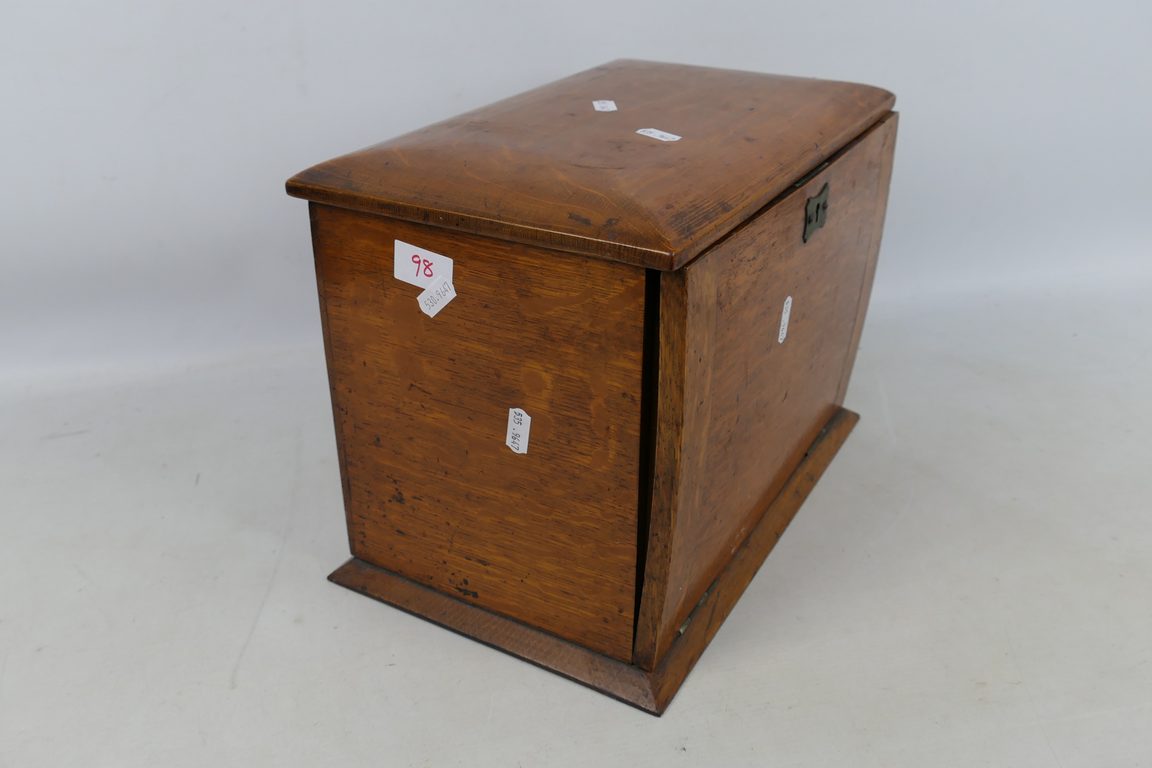 A vintage. fall front stationary box, approximately 26 cm x 35 cm x 22 cm. - Image 3 of 3