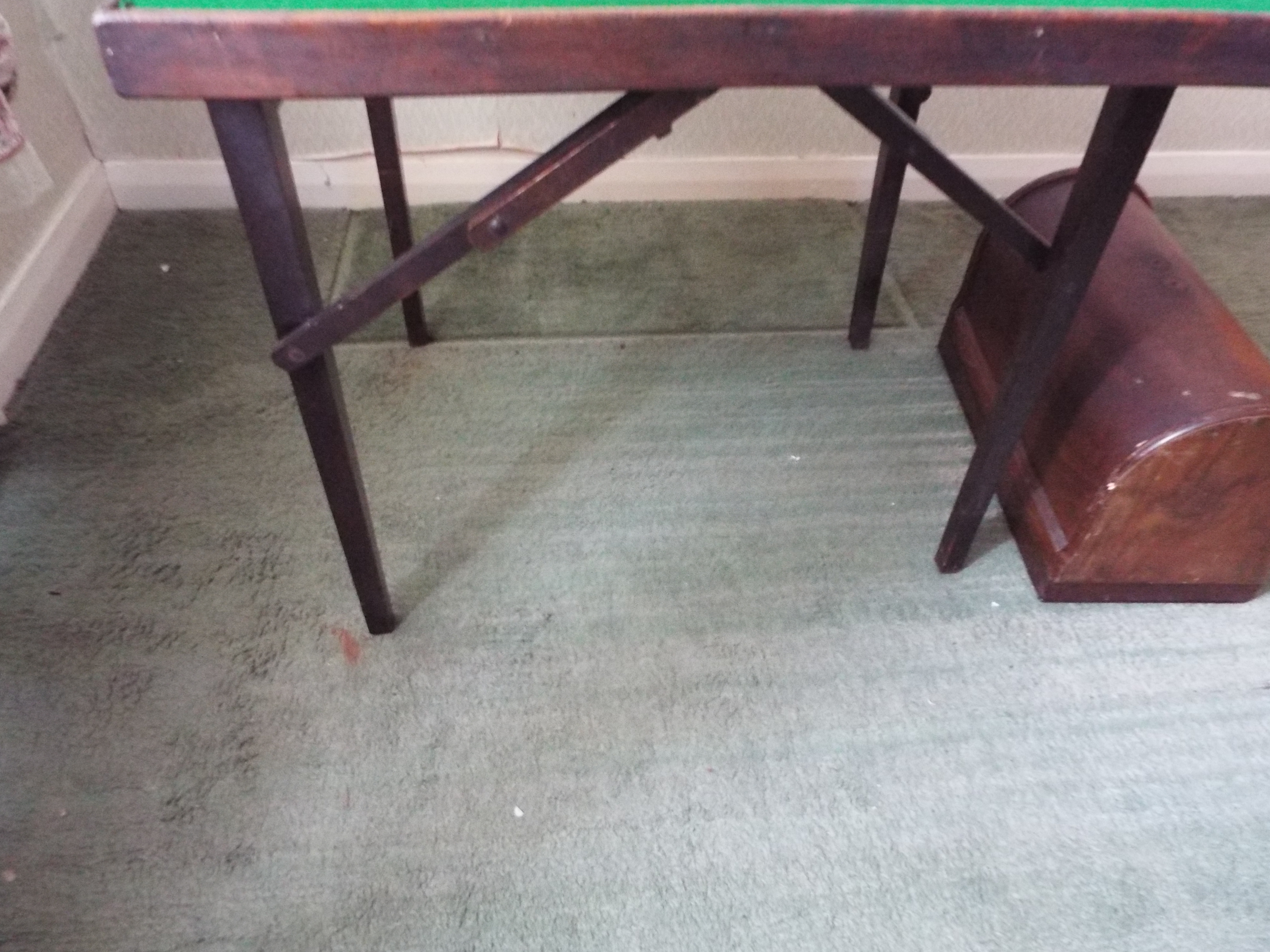 A folding card table with green felt top, approximately 64 cm x 70 cm x 70 cm. - Image 2 of 2