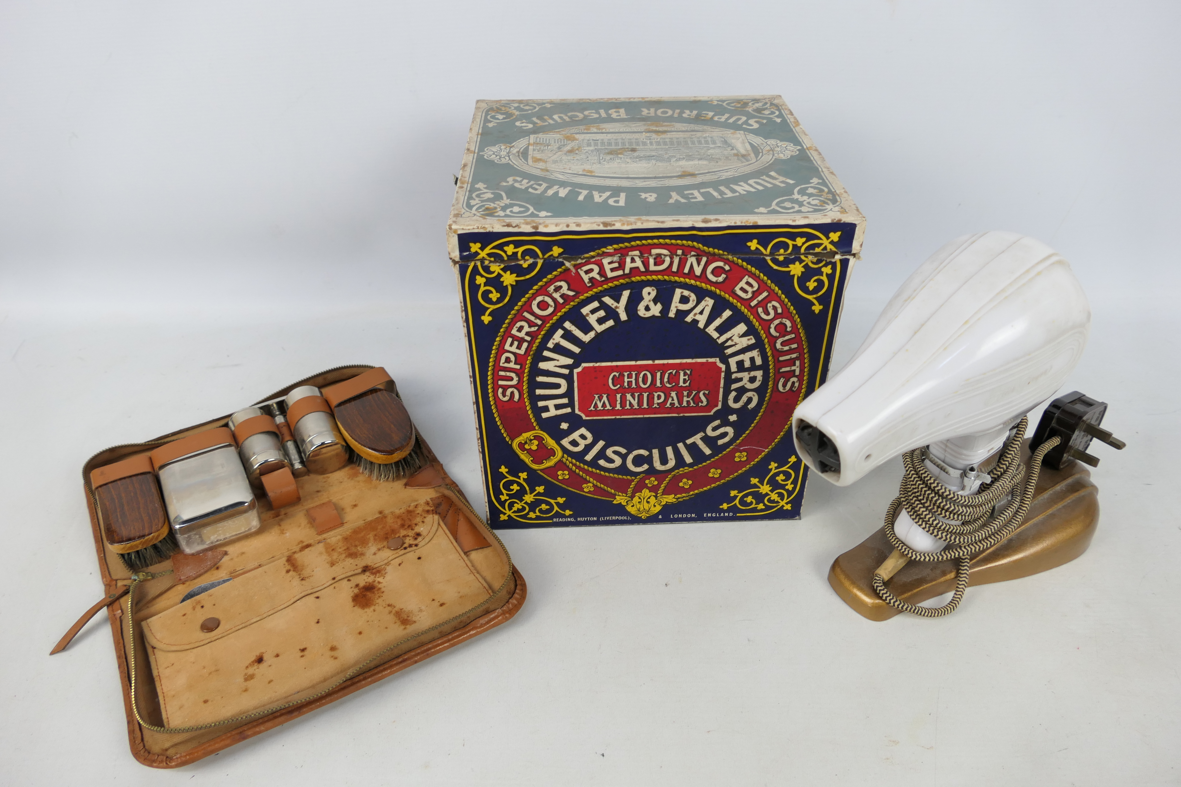 Vintage items to include a large Huntley & Palmers biscuit tin 24 cm x 23 cm x 22 cm,