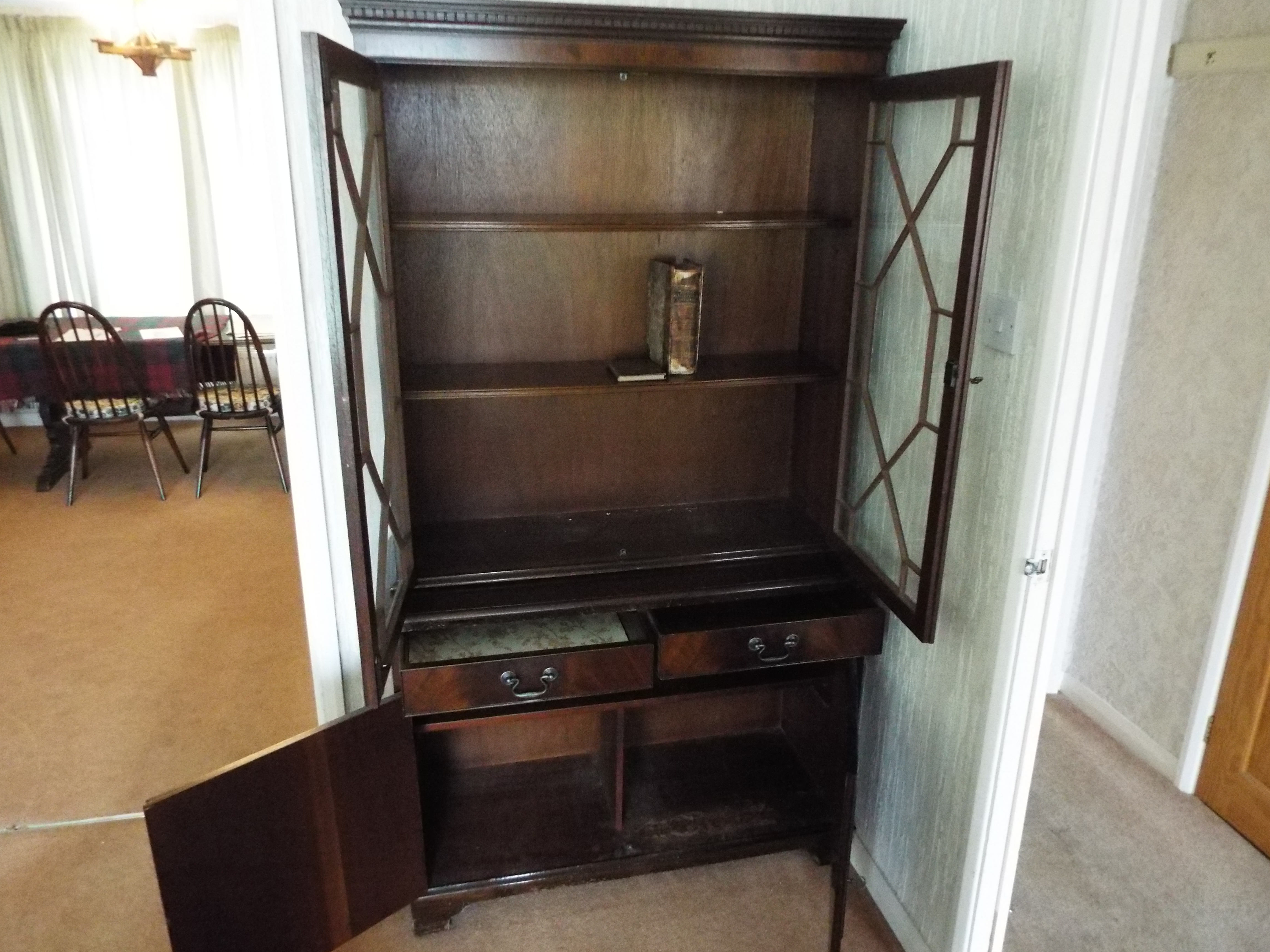 A display cabinet with twin astragal glazed doors over a twin door cupboard surmounted by two - Image 2 of 5