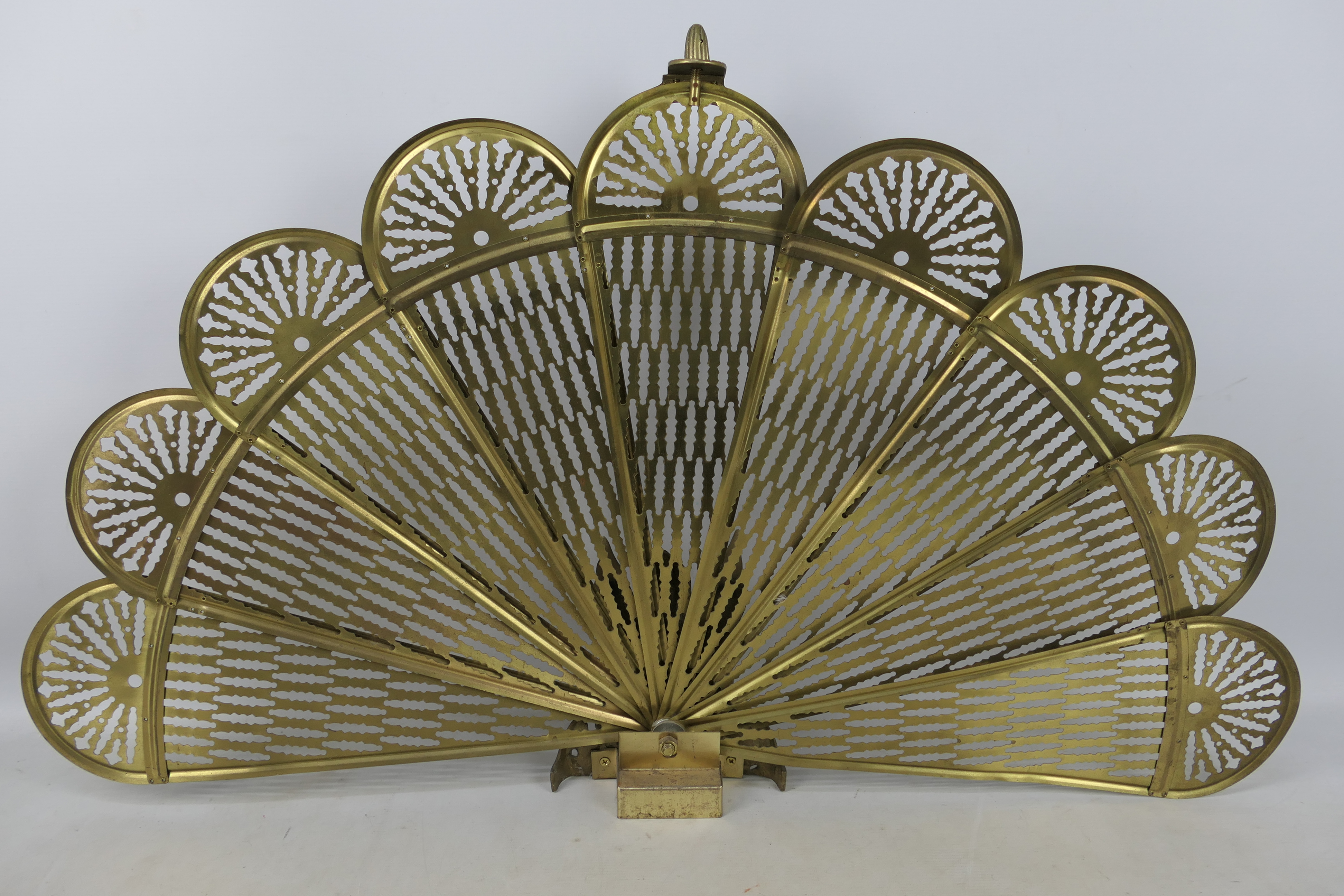 Three fire guards including a brass Peacock example and a brass fireside companion set. - Image 5 of 5