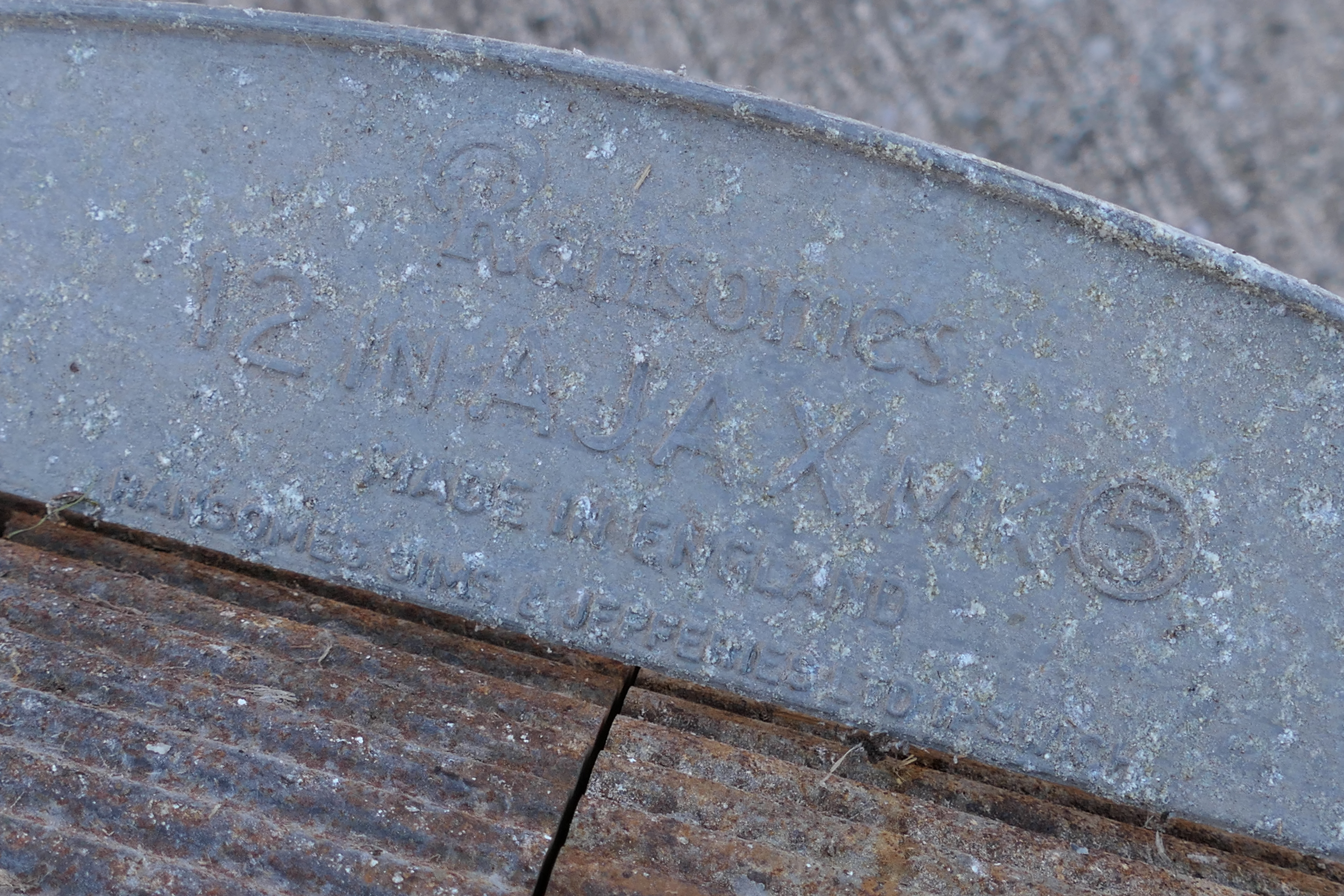 Vintage Gardening Equipment - A Ransomes 12 Inch Ajax Mk 5 lawn mower. - Image 4 of 5