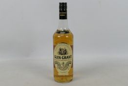 A 75cl bottle of Glen Grant, 40% vol, likely a late 1980' bottling.