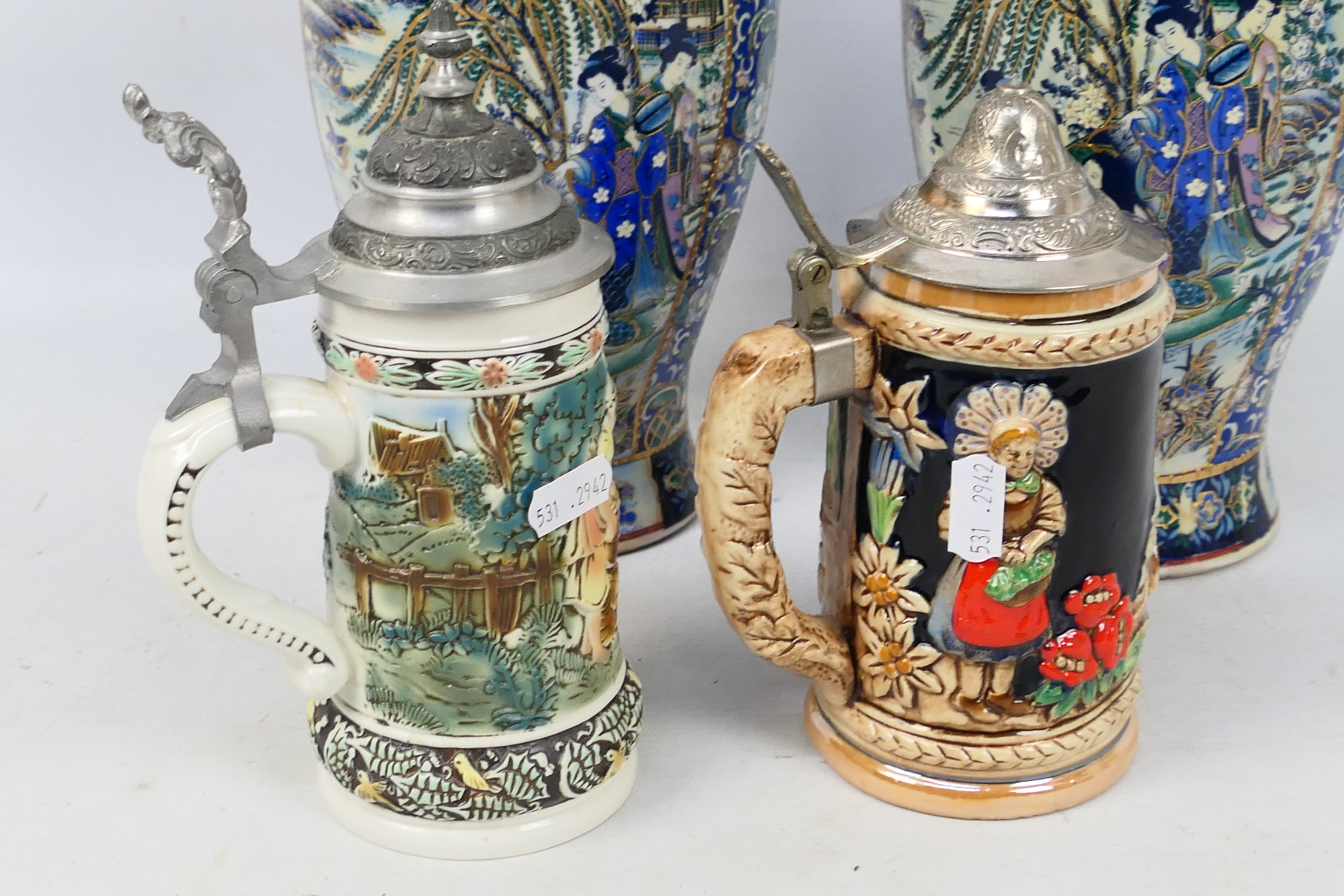 Lot to include a pair of Chinese vases, 30 cm (h), covered steins and Delft wares. - Image 5 of 16