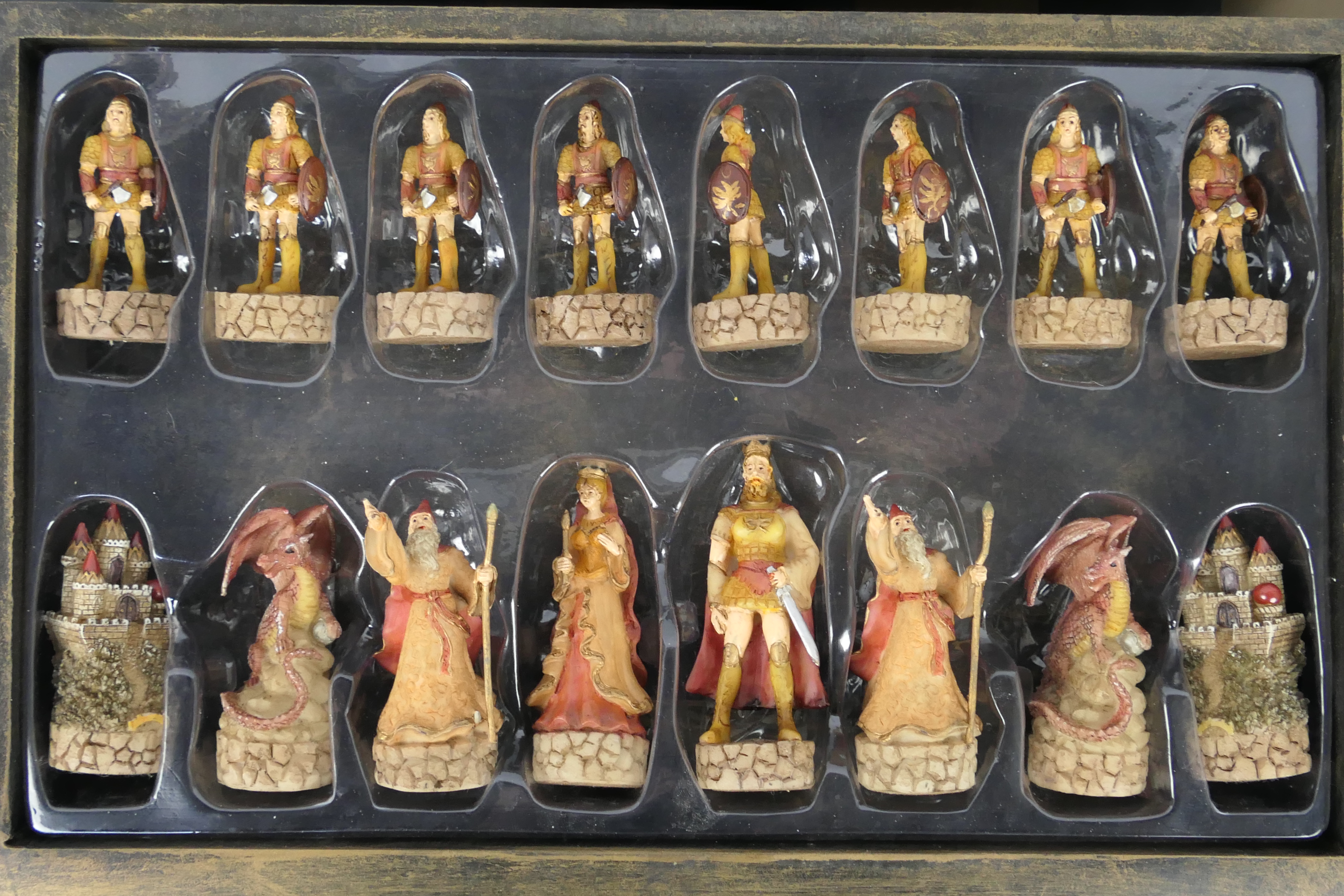 A fantasy themed chess set with 9 cm (h) king. - Image 2 of 5