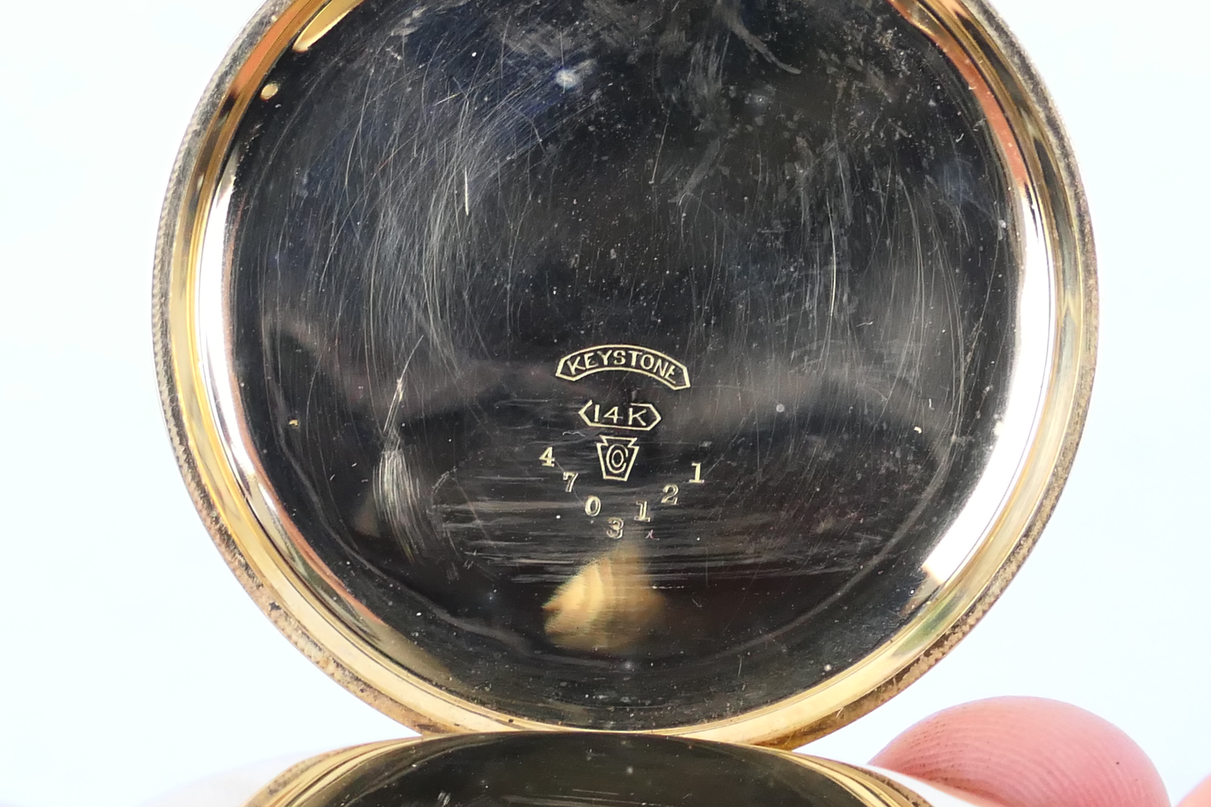 A mid-purity yellow metal cased pocket watch, the case stamped 14K, the dust cover stamped . - Image 6 of 9