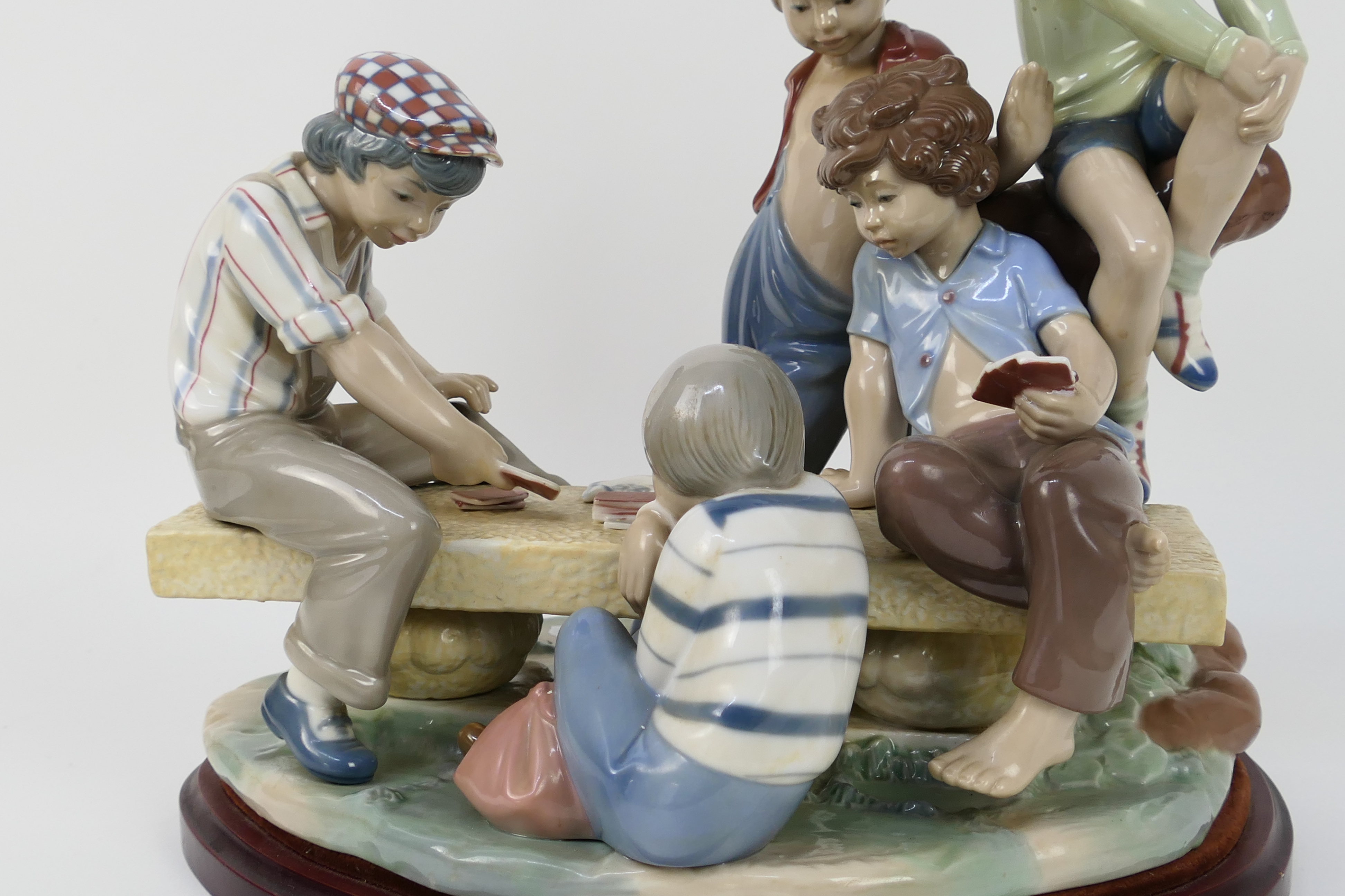 Nao by Lladro - a limited edition large and Impressive Porcelain Group Figure entitled Boys Playing - Image 2 of 8