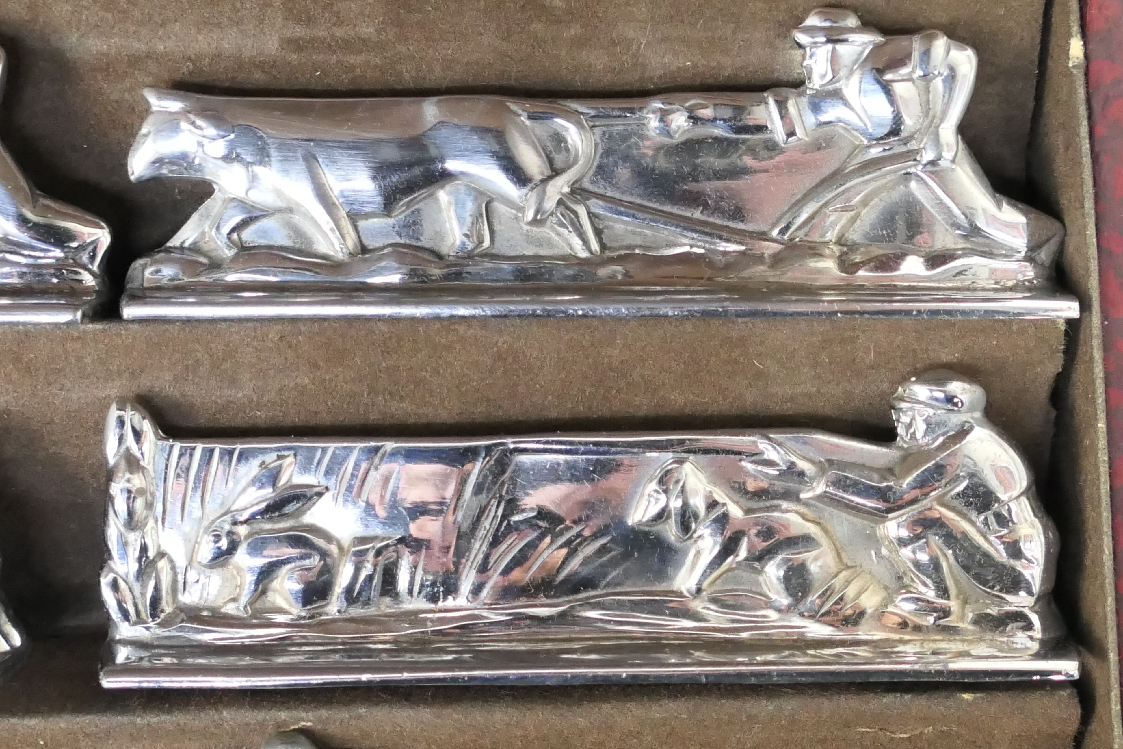 A set of twelve plated knife rests depicting hunting / farming scenes, - Image 7 of 8