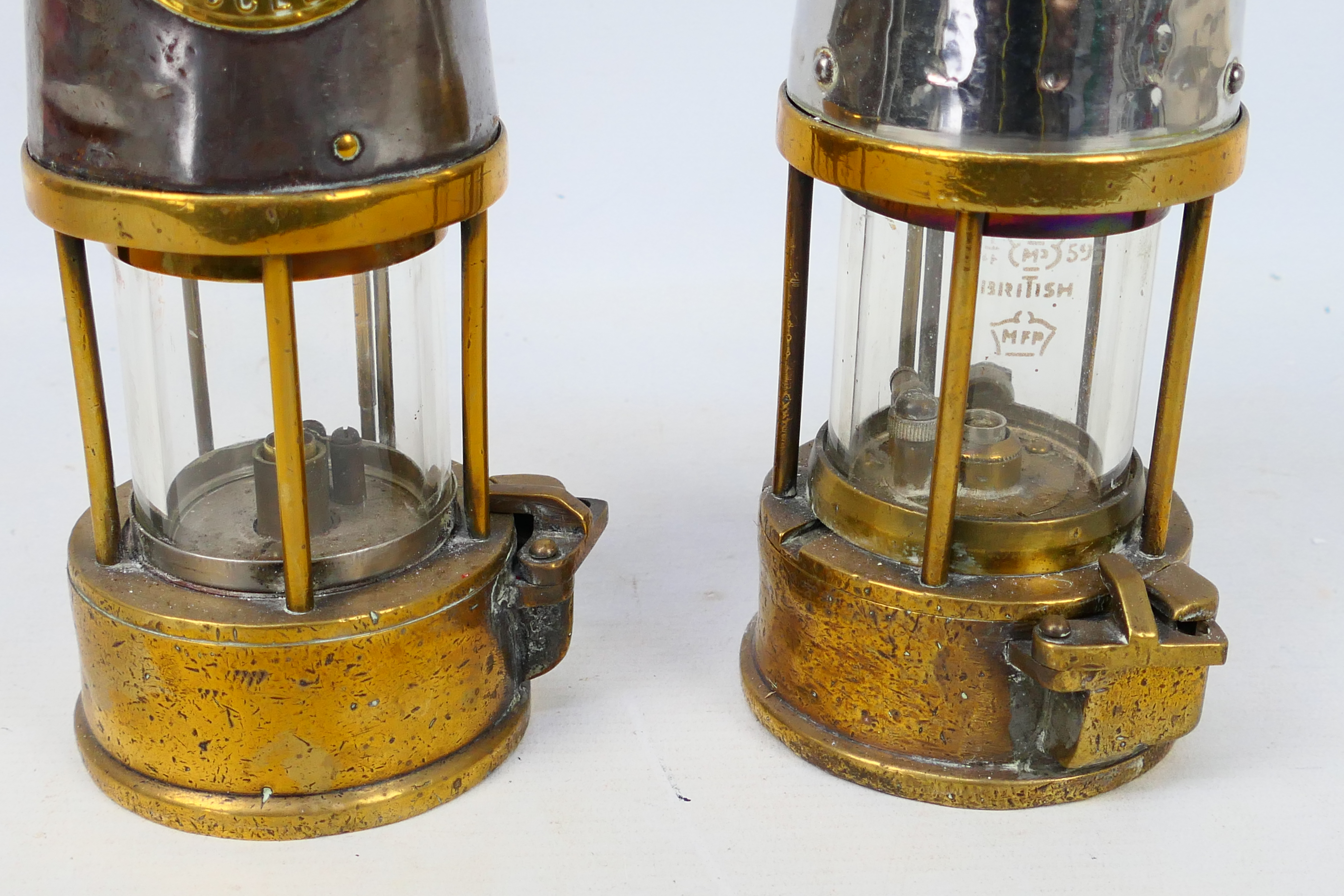 Two Eccles Protector Lamp & Lighting Company Ltd safety lamps comprising a type SL and a type 6, - Image 4 of 7