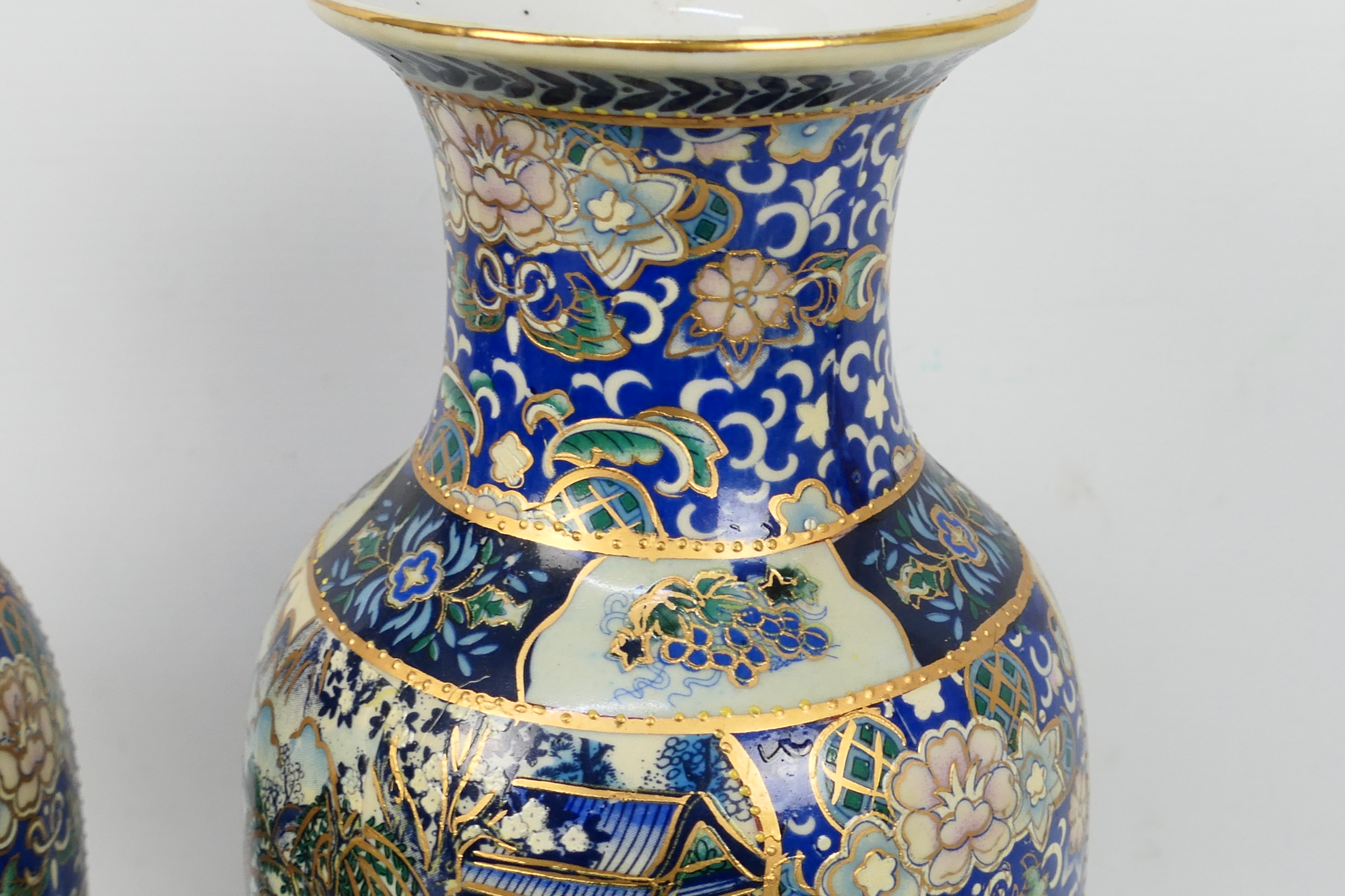 Lot to include a pair of Chinese vases, 30 cm (h), covered steins and Delft wares. - Image 12 of 16