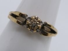 A hallmarked 9 carat gold ring, approx 2.