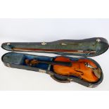 Violin, paper label to the interior Francois Barzoni, Chateau Thierry, 60 cm (l),