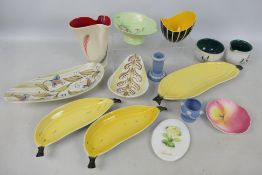 Mixed ceramics comprising Carlton Ware b