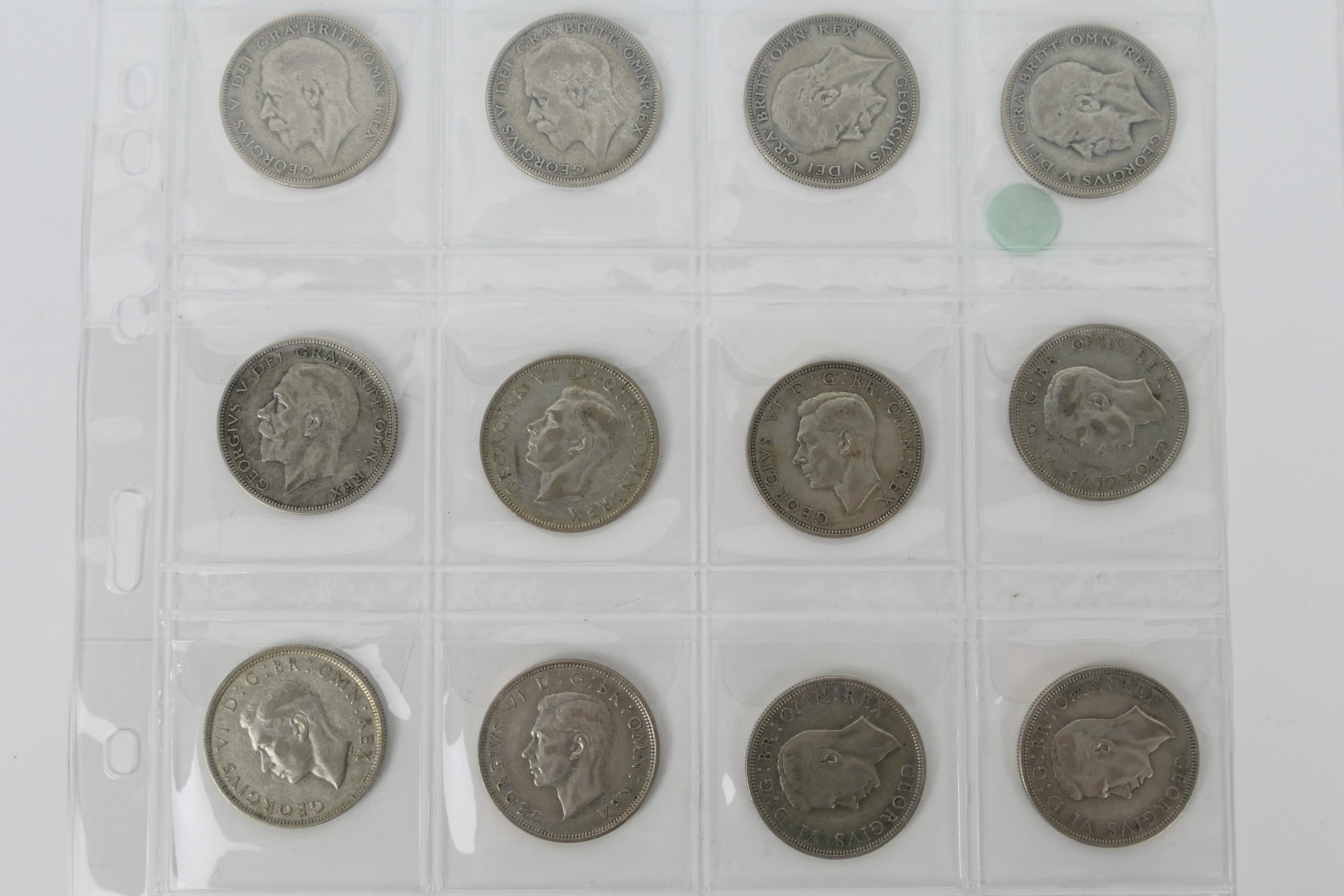 Silver Coins - Lot to include 12 silver - Image 6 of 9