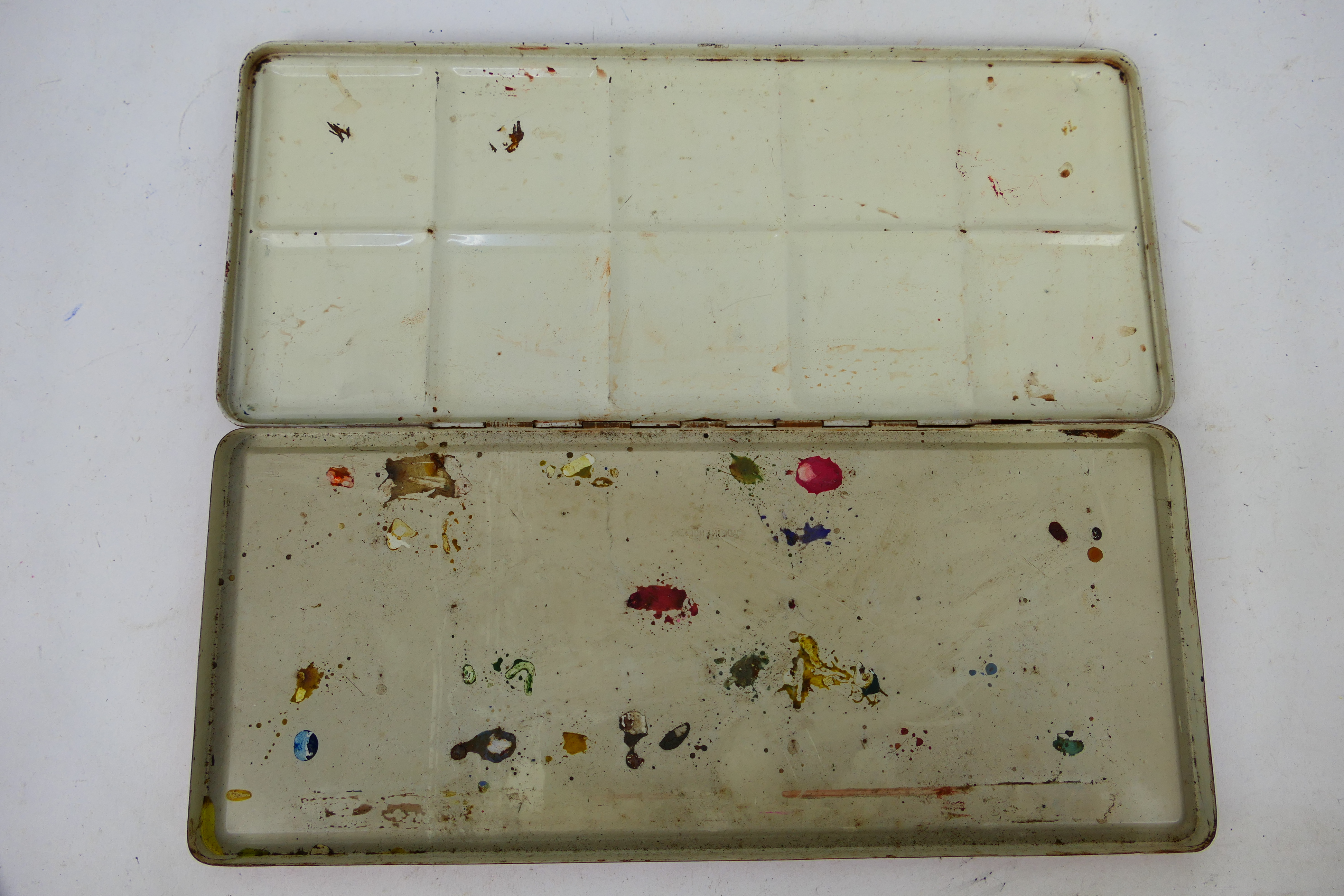 Page London - Vintage Paint Tins / Pallets. - Image 5 of 5
