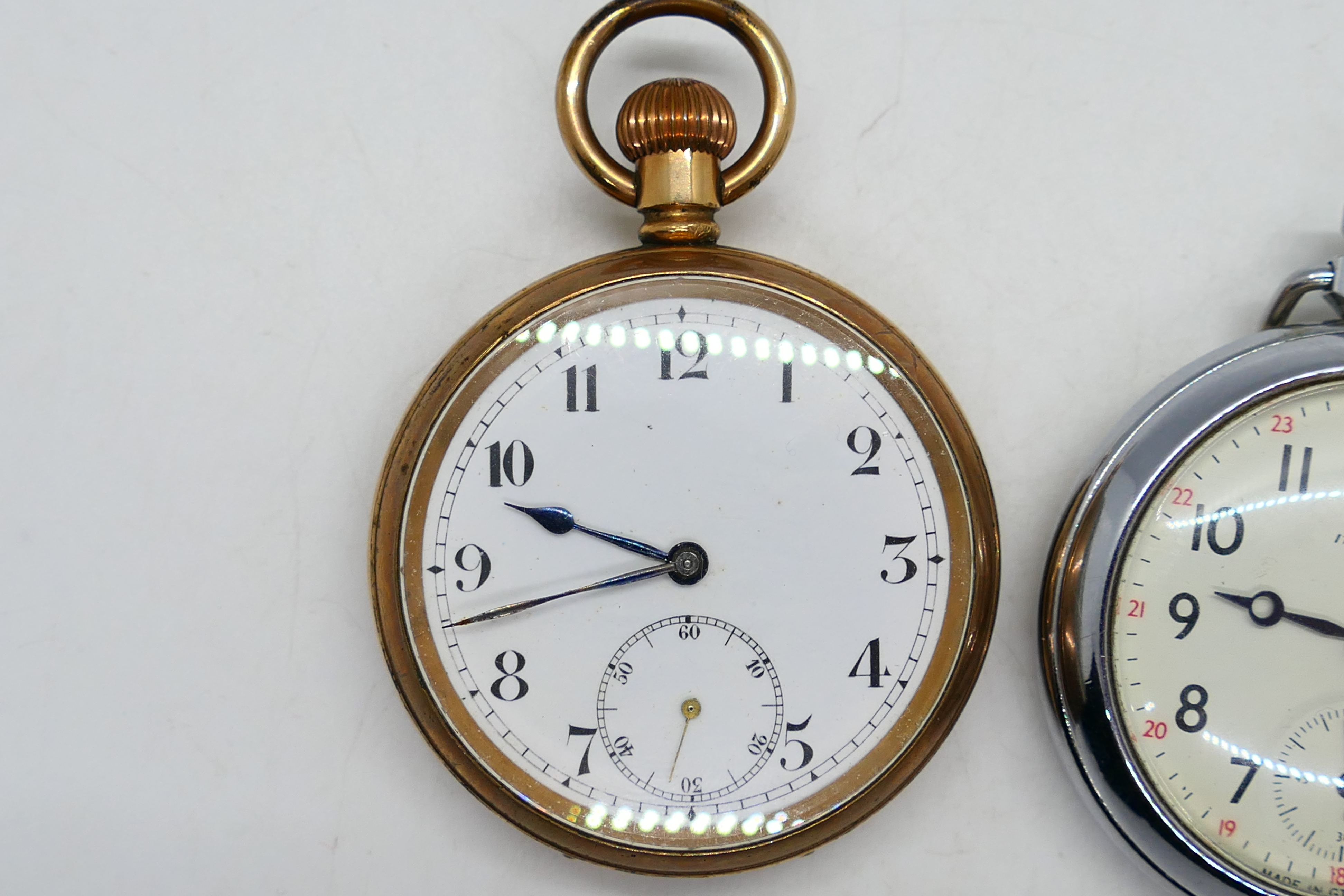 A yellow metal pocket watch, Arabic numerals on a white dial with subsidiary seconds dial, - Image 3 of 4