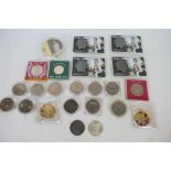 A collection of coins to include an 1891 crown, a 1968 silver Mexican 25 pesos coin,