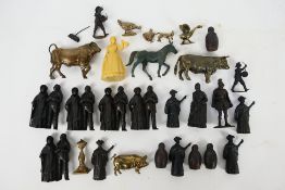 A fleet of 28 x predominantly bronze animals, figures, and similar and 1 x plastic figure.