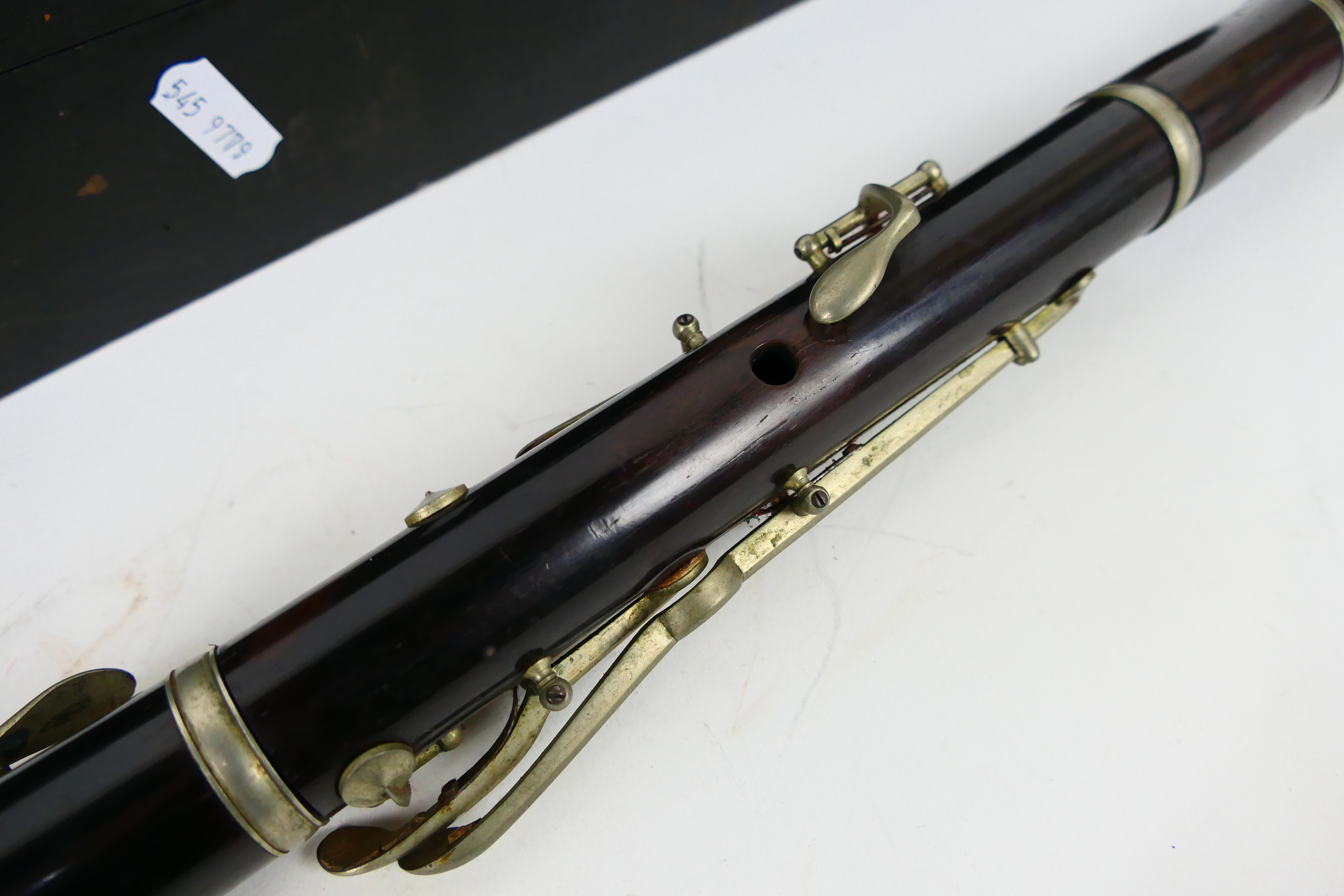 Clarinet. An unbranded clarinet, 65cm in length. - Image 7 of 7