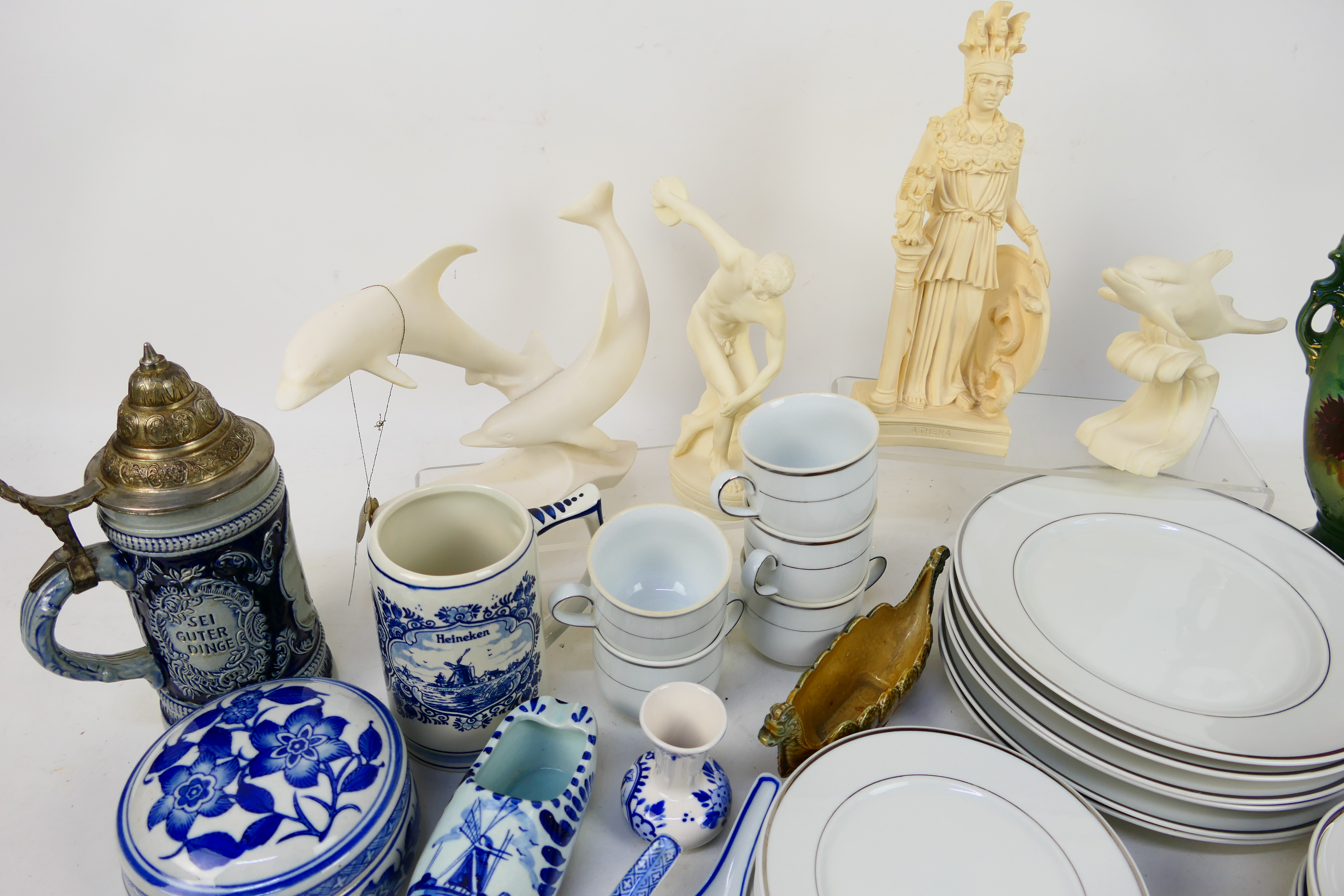 Ceramics to include German dinner wares, Delft, Wade and other. - Image 2 of 5