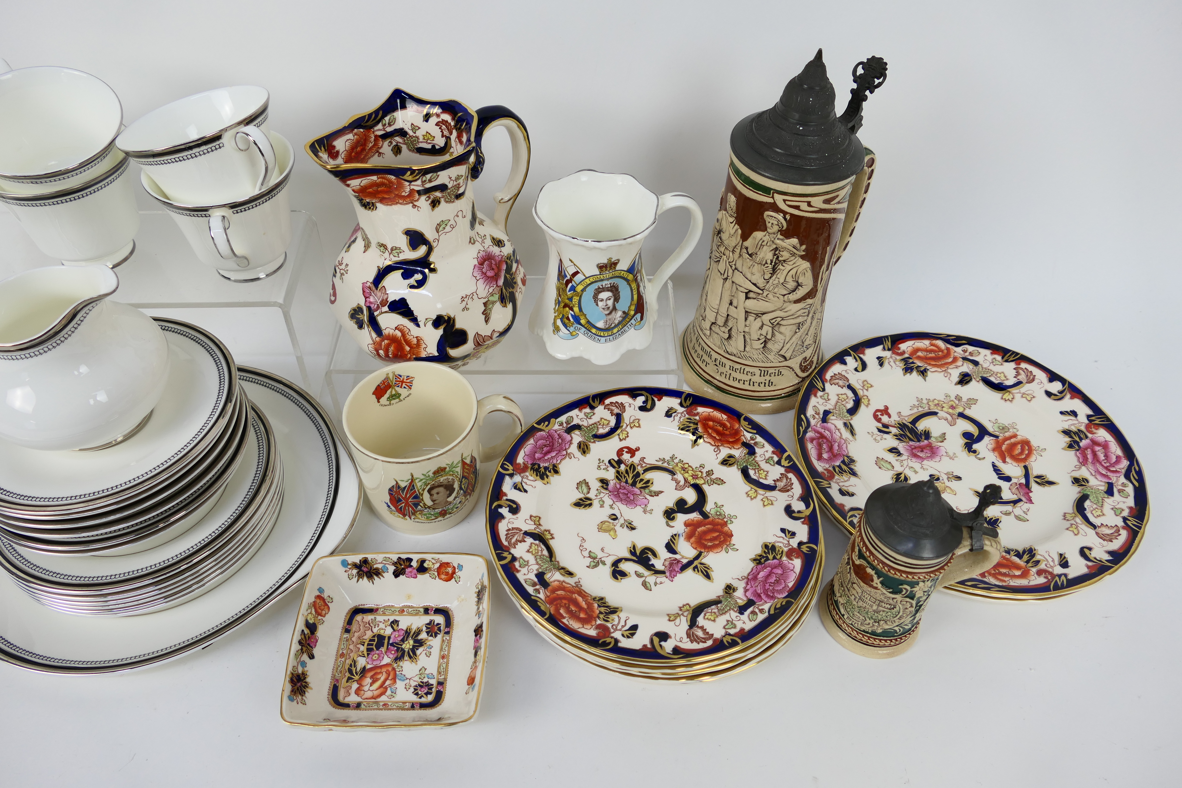 Ceramics to include Royal Doulton tea wares in the Sarabande pattern # H5023, - Image 3 of 5