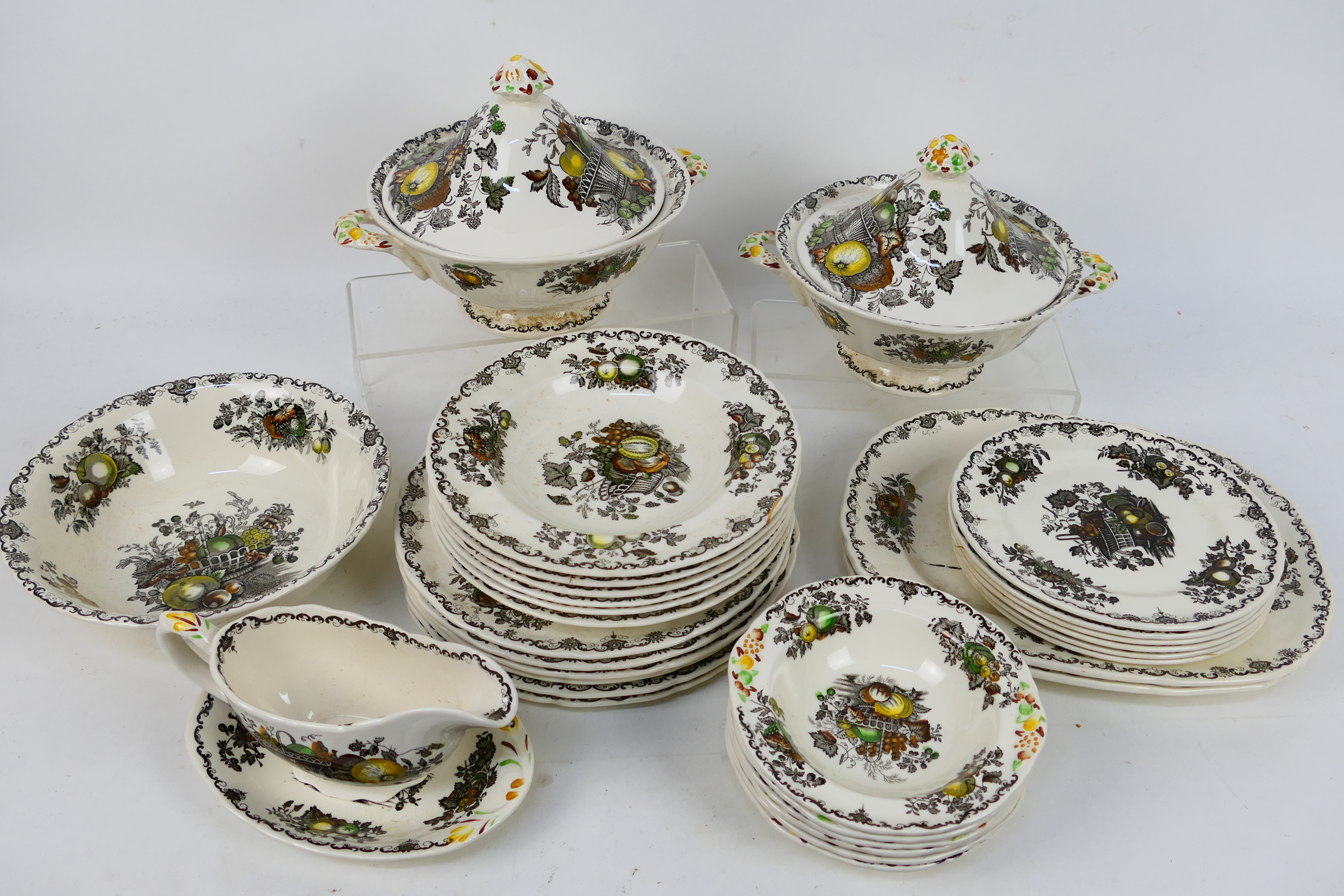 Masons Ironstone - A collection of dinner wares in the Fruit Basket pattern, 33 pieces total.