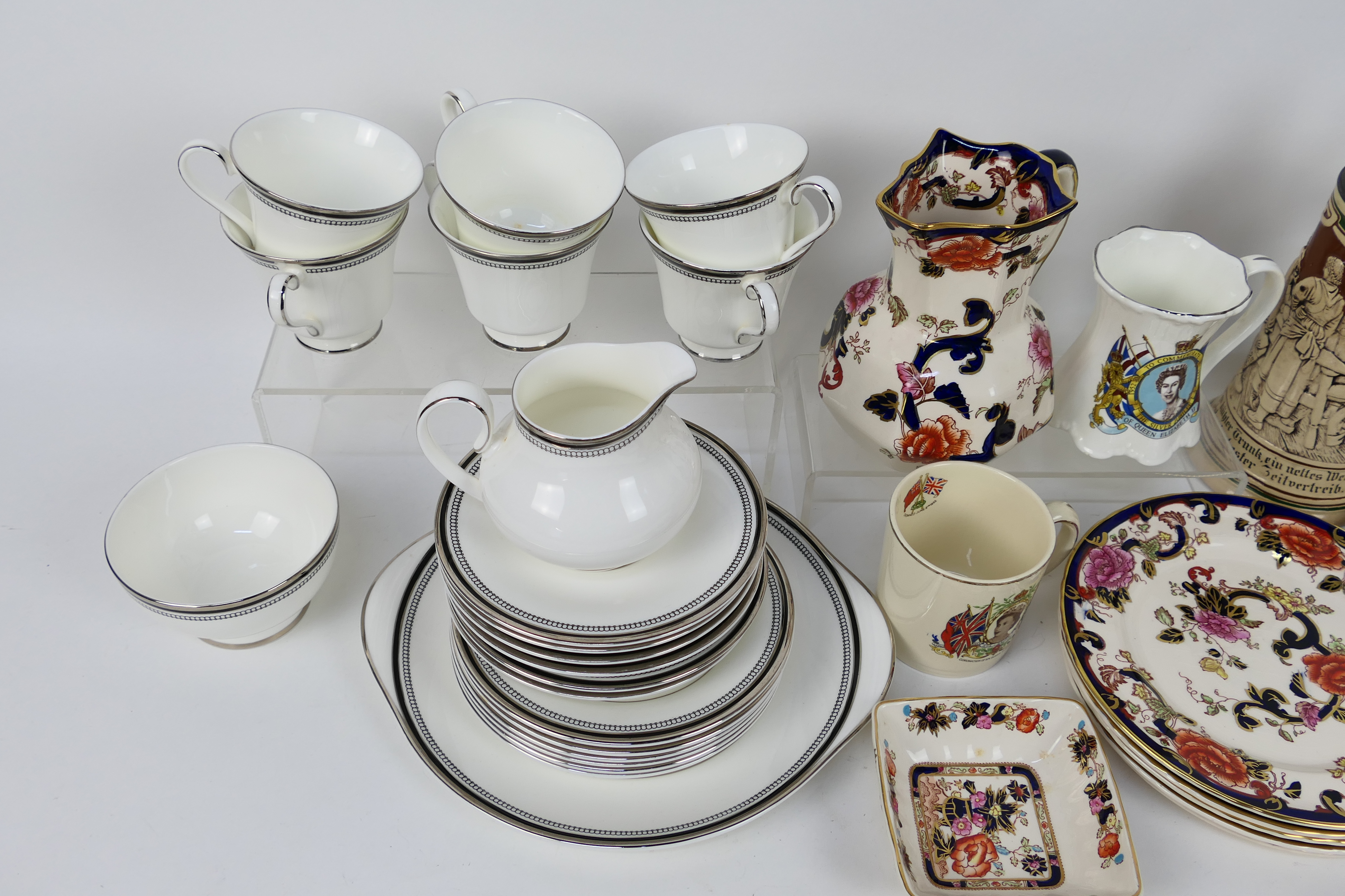 Ceramics to include Royal Doulton tea wares in the Sarabande pattern # H5023, - Image 2 of 5