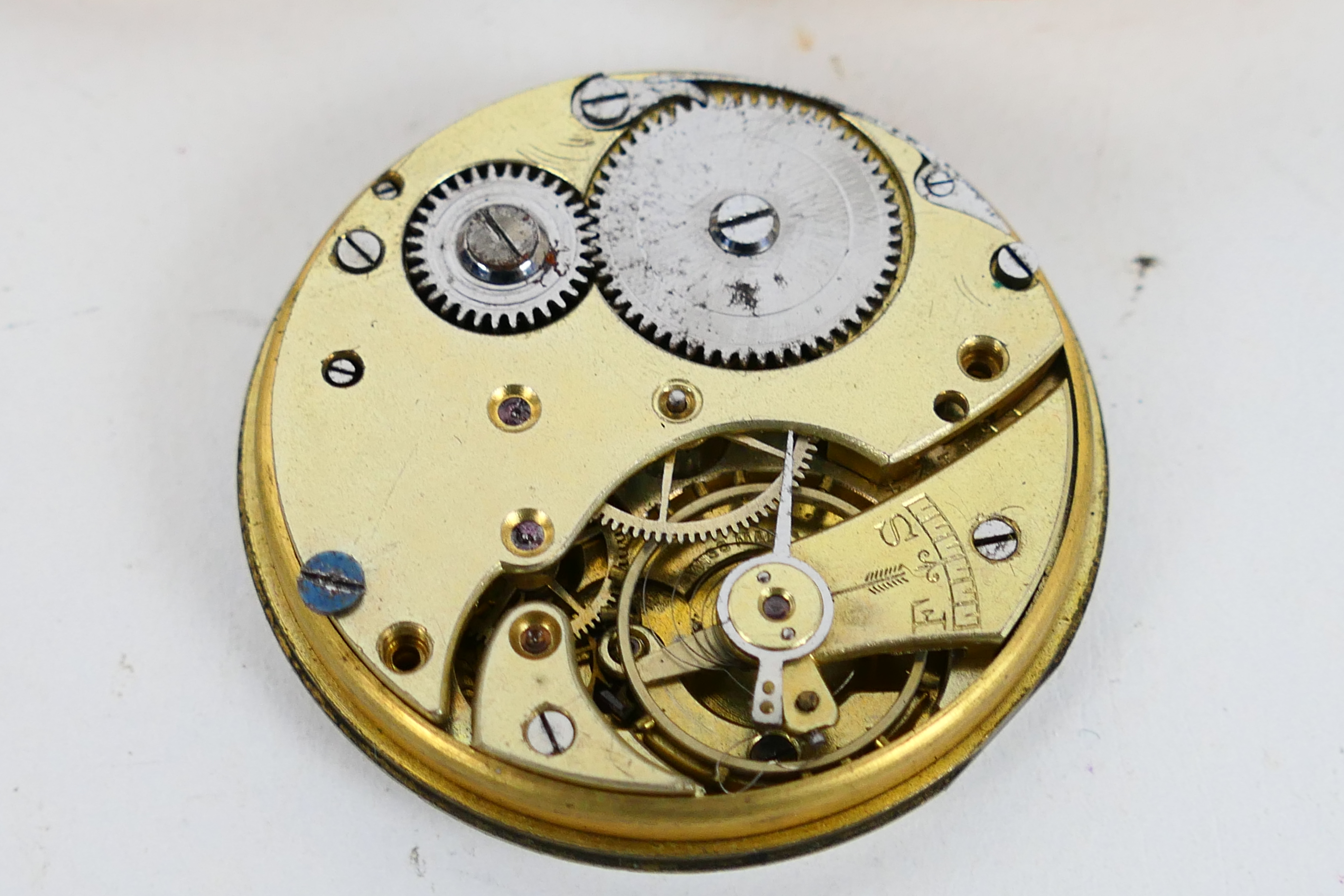 Lot to include wrist watch, gold plated full hunter pocket watch (A/F), penknives, - Image 6 of 6