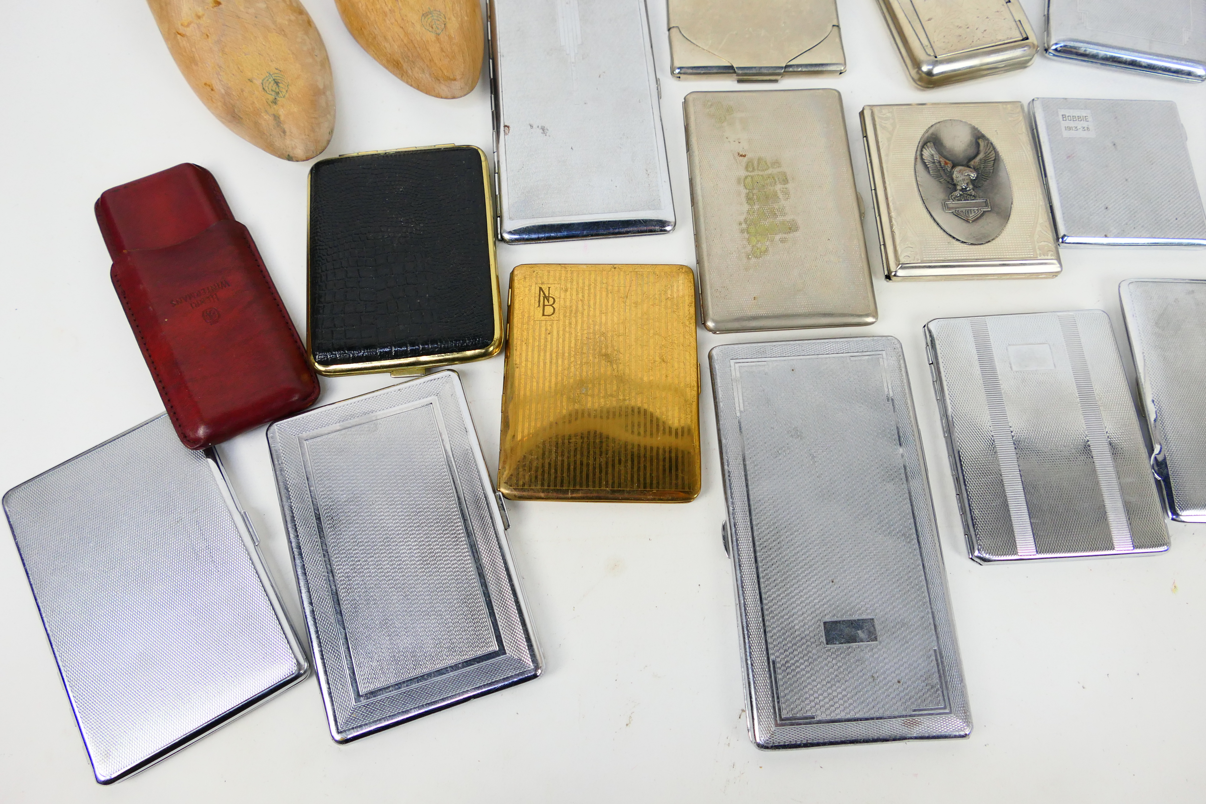 A collection of cigarette cases / boxes and similar, predominantly plated. - Image 2 of 5