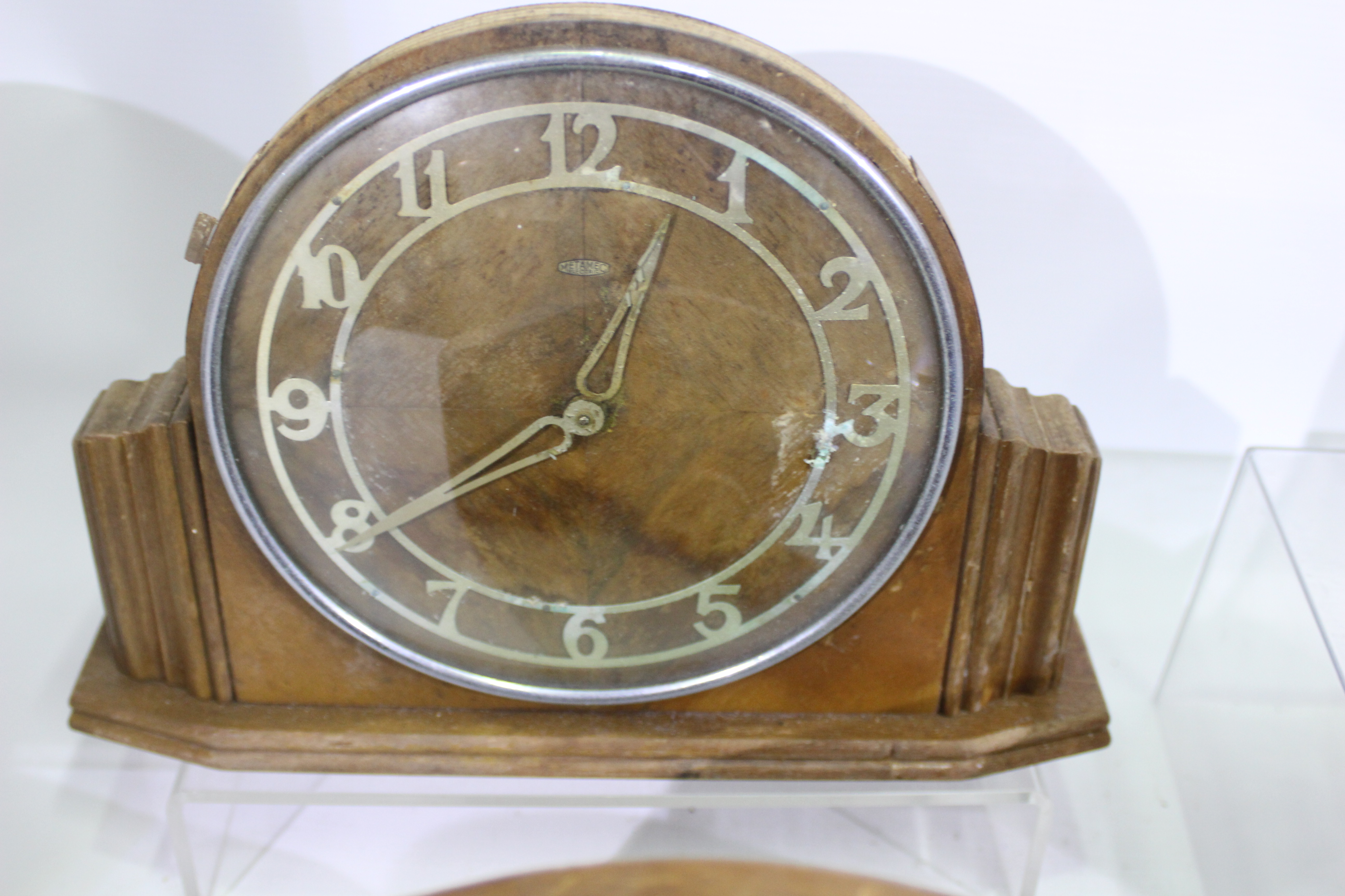 A collection of vintage clocks to include Metamec, Bentima, Westclox and other. - Image 6 of 7