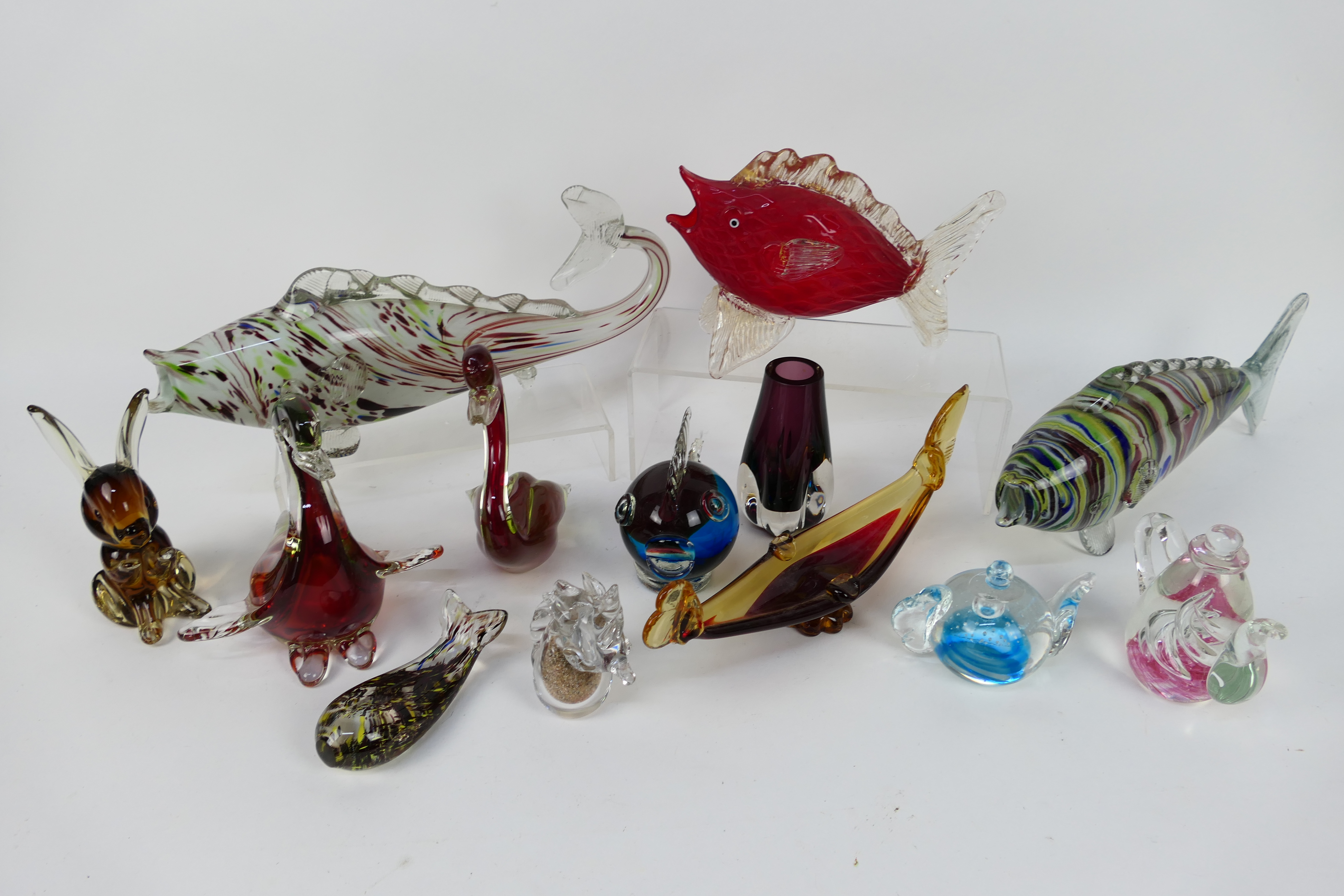 Glassware to include Murano style fish, paperweights, vase and similar,
