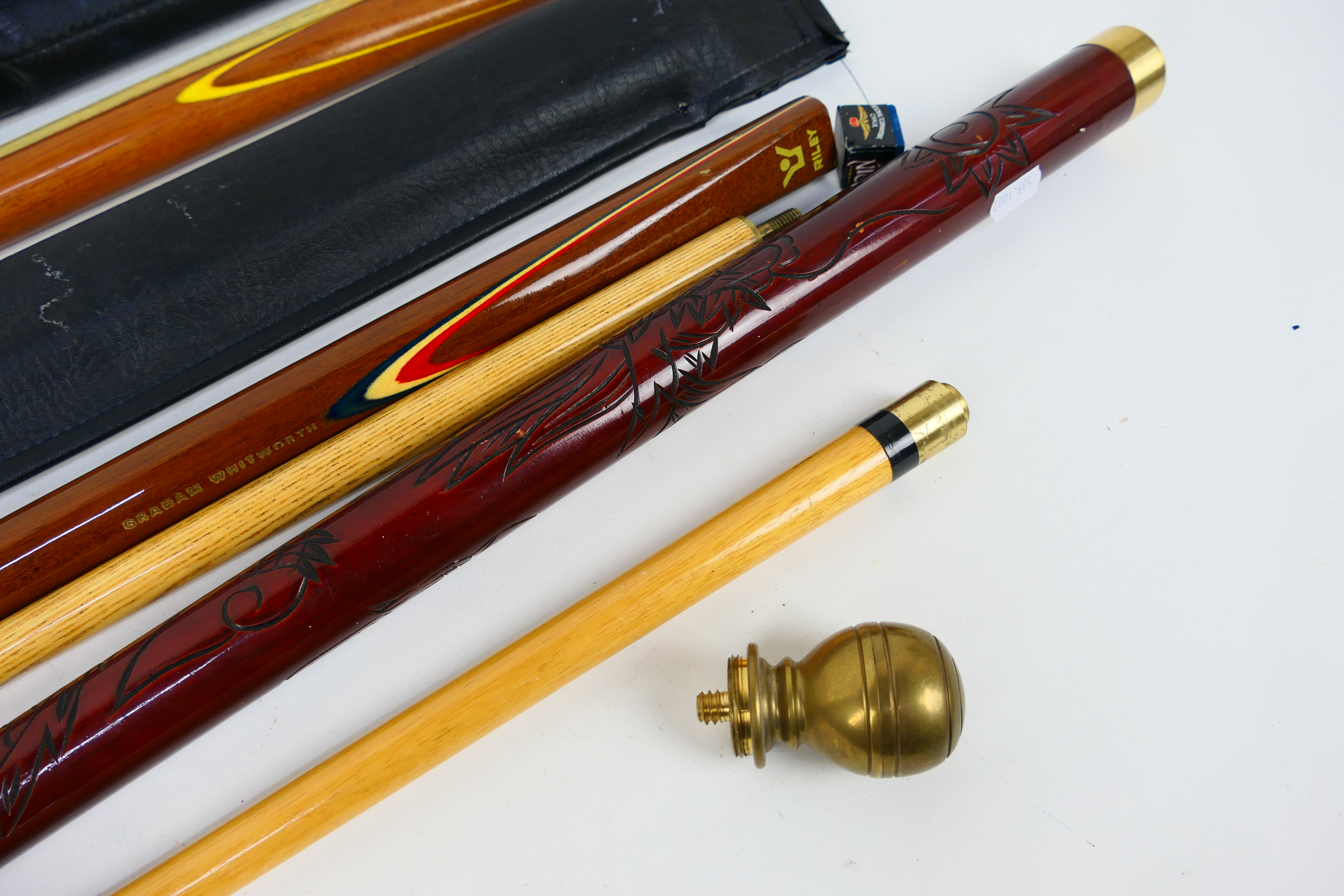 Three vintage pool cues comprising two Riley examples, - Image 6 of 6