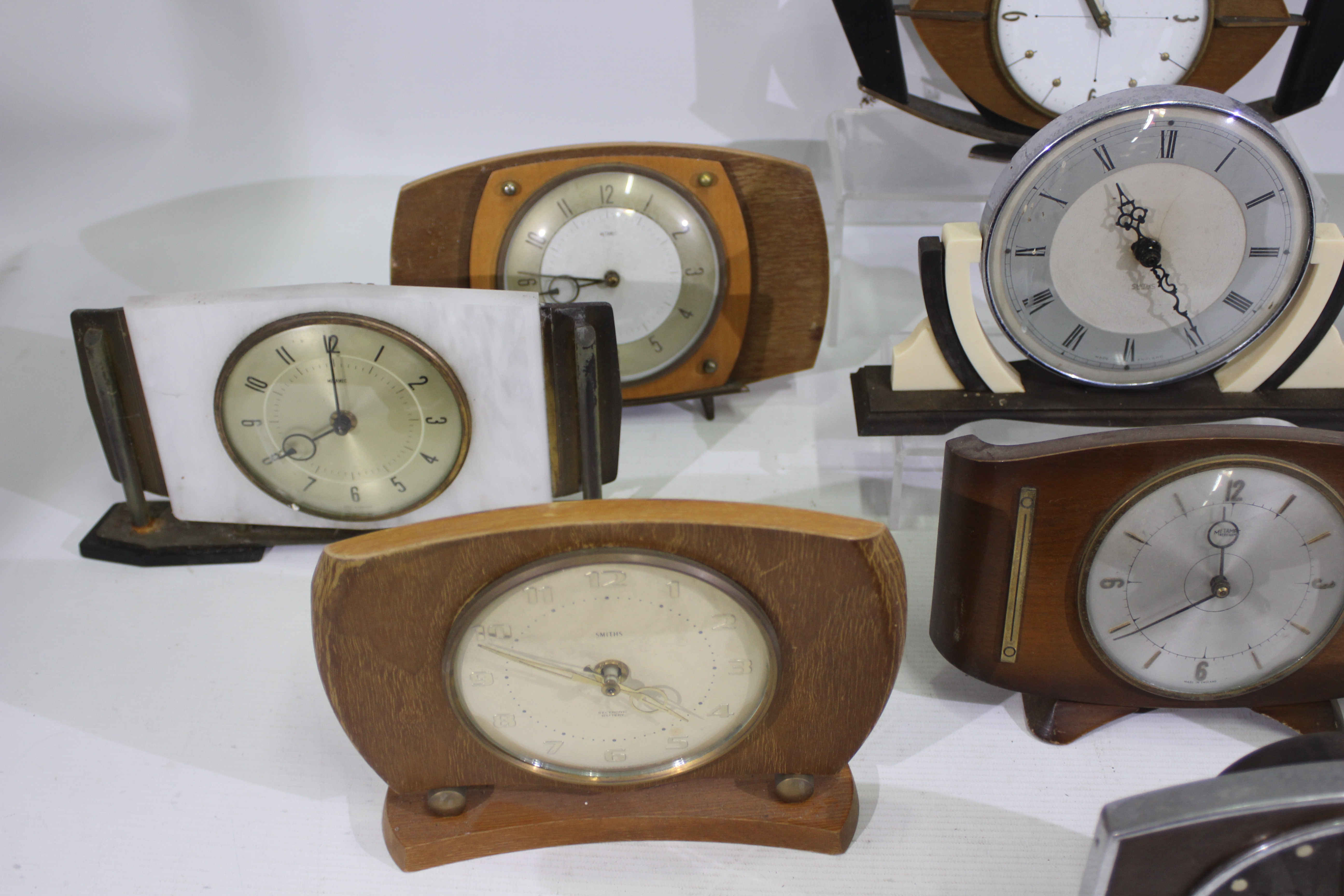 A collection of vintage clocks, predominantly by Metamec. - Image 5 of 6