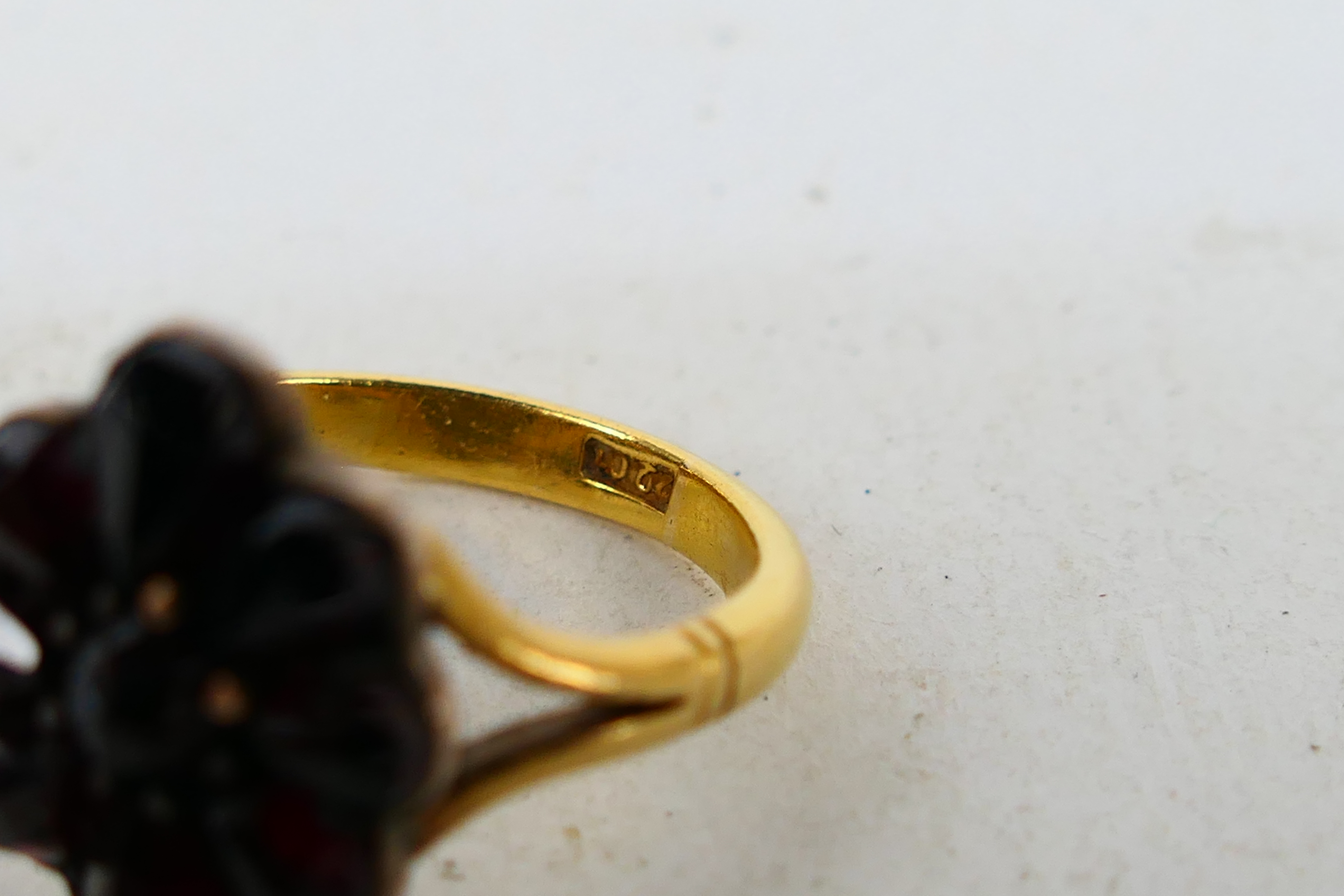 A high purity yellow metal, stone set ring, stamped 22ct, size L, approximately 4.6 grams. - Image 4 of 4