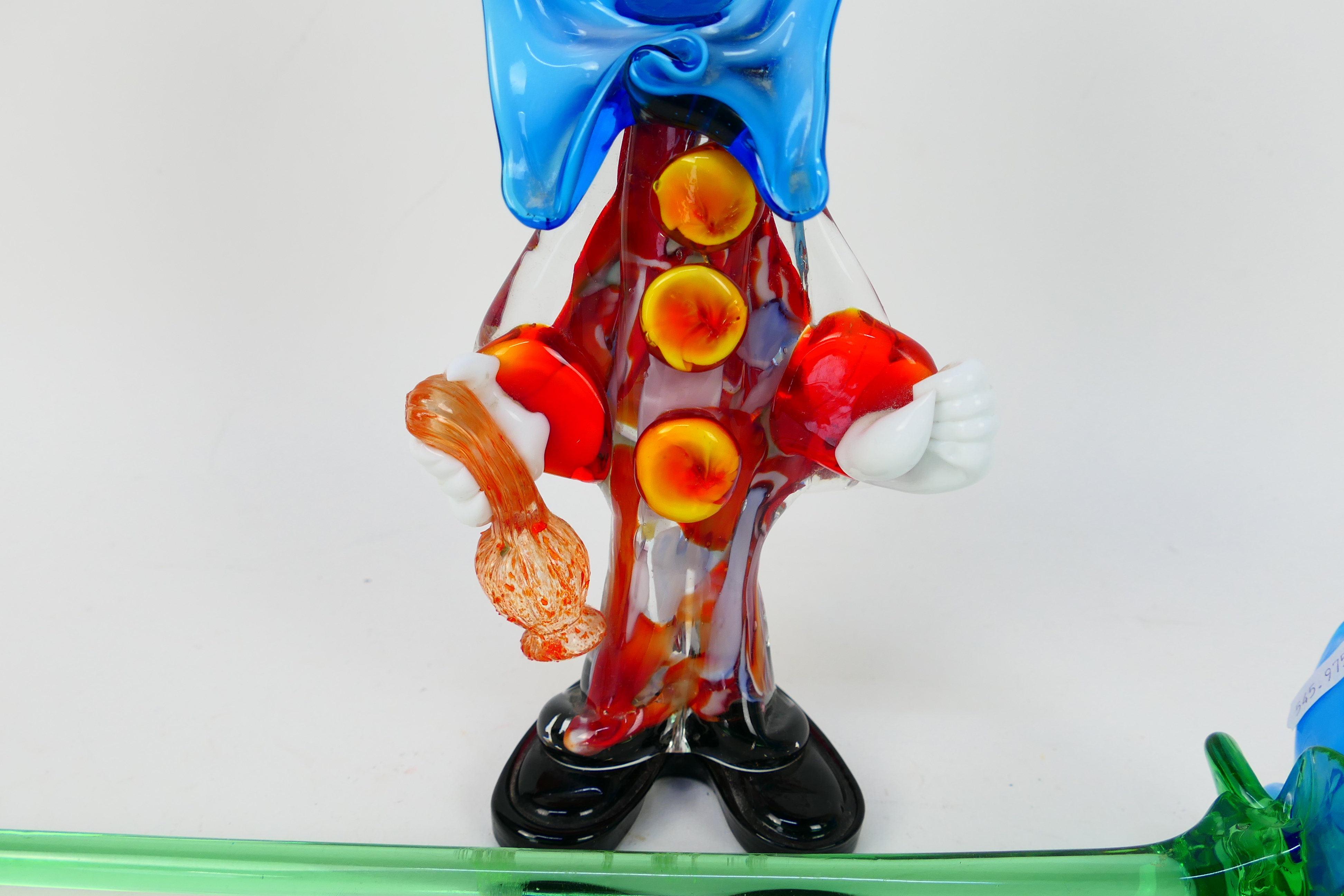 A Murano glass clown, approximately 30 c - Image 3 of 6