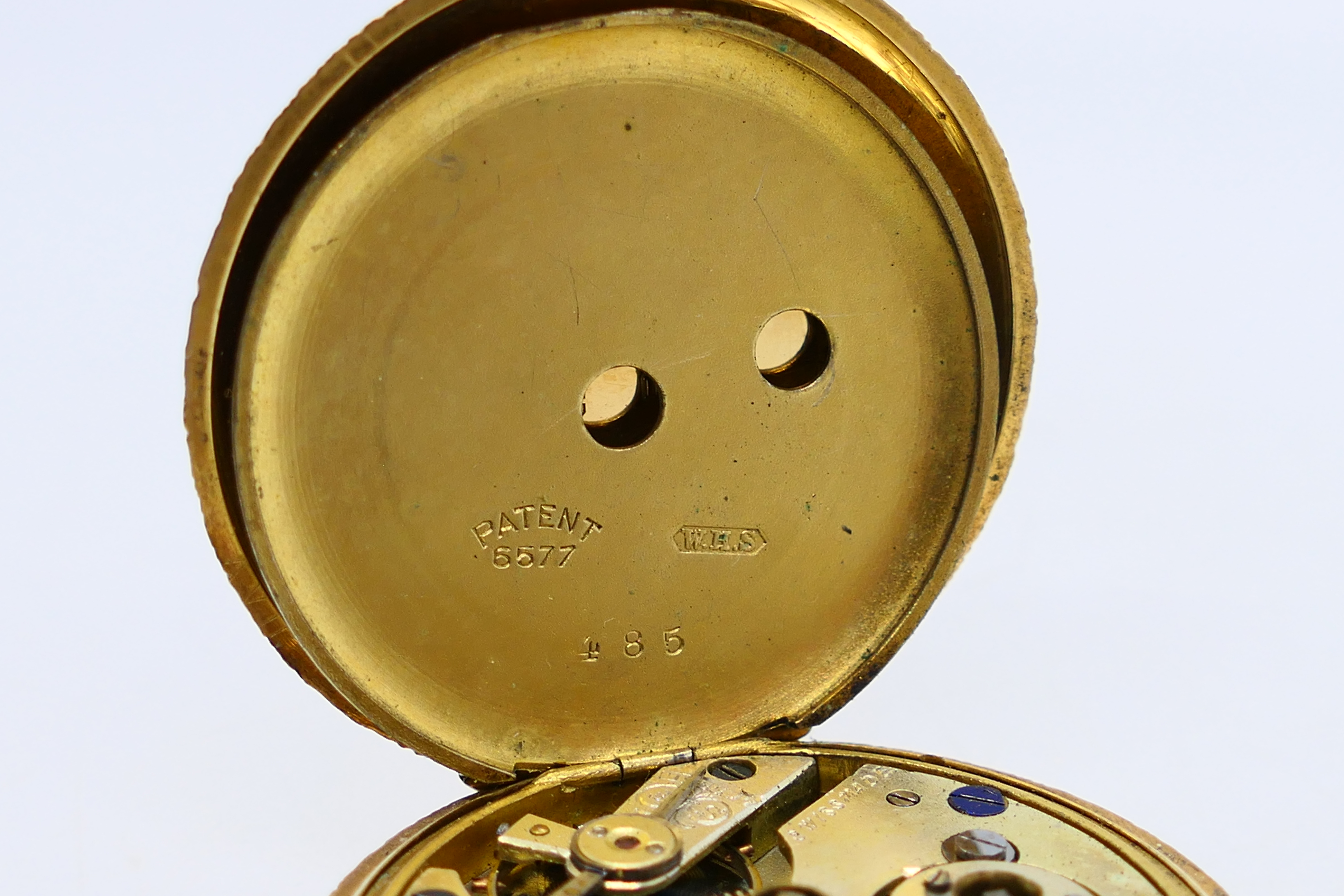 A lady's 18ct gold cased pocket watch wi - Image 6 of 7