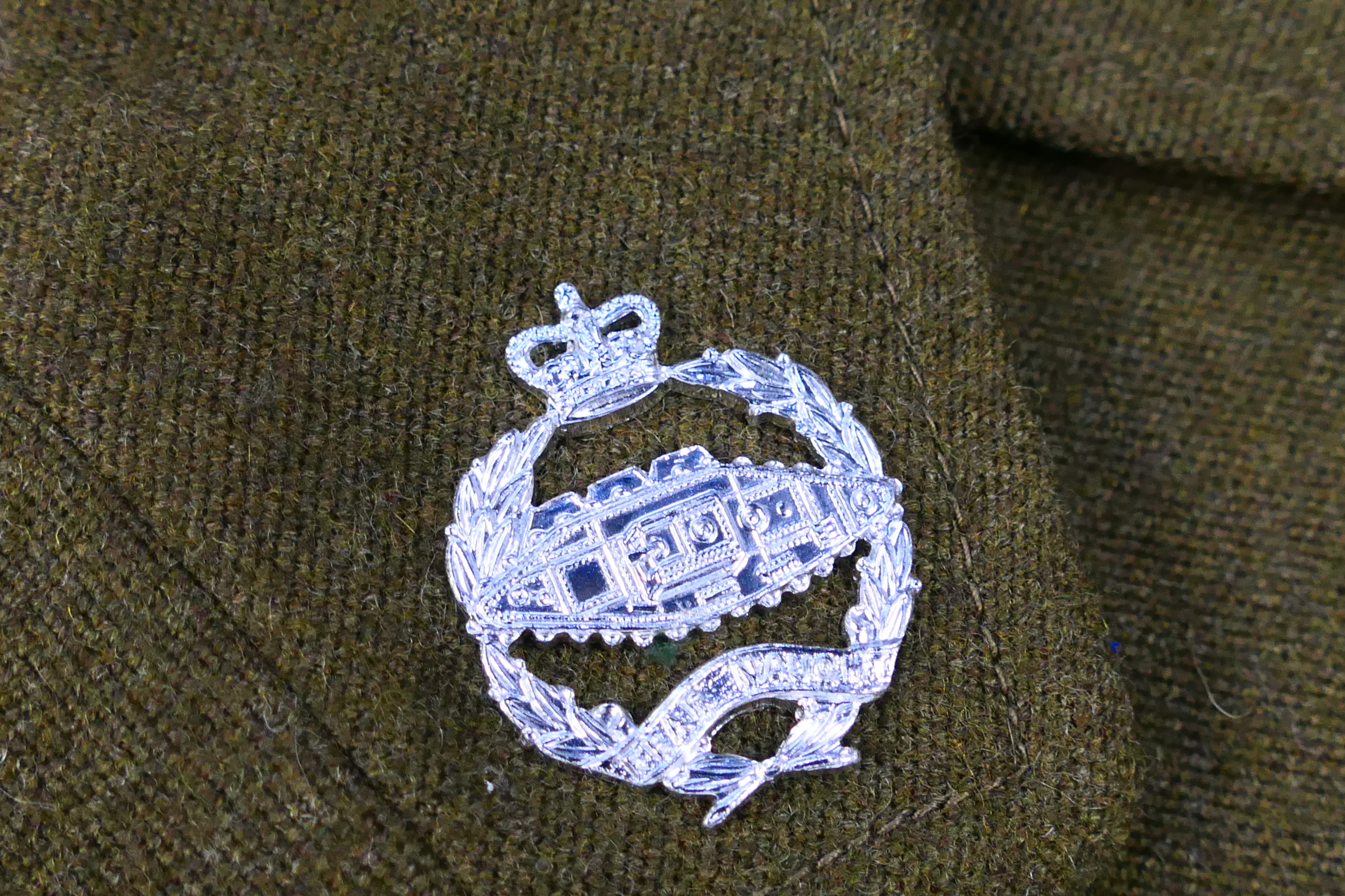 A British military uniform bearing Royal - Image 5 of 8