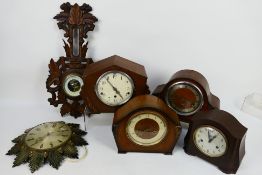 A group of mantel clocks to include a bakelite cased Smiths example,