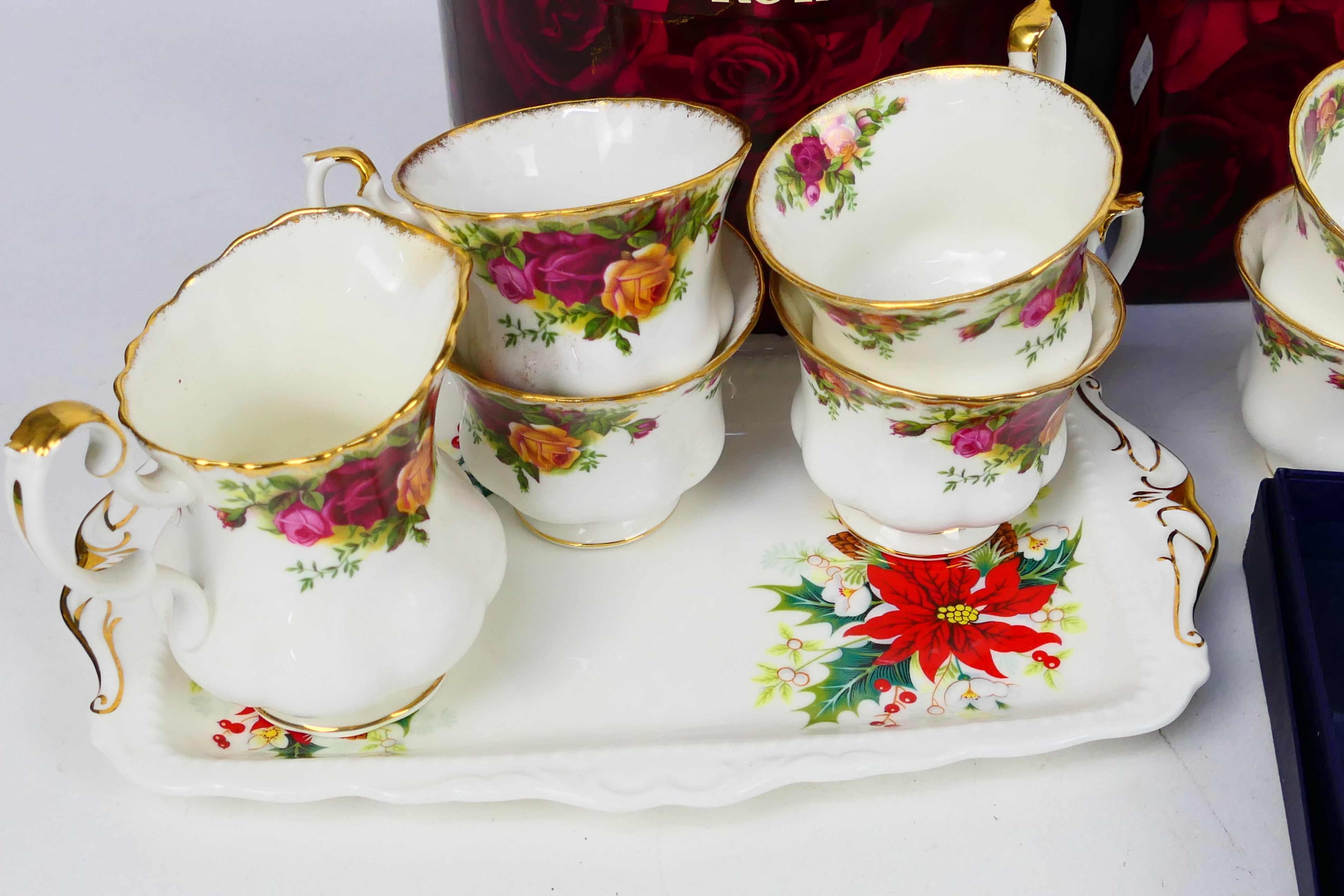 Royal Albert - A quantity of tea wares and other to include twenty four pieces of Old Country Roses - Image 2 of 5