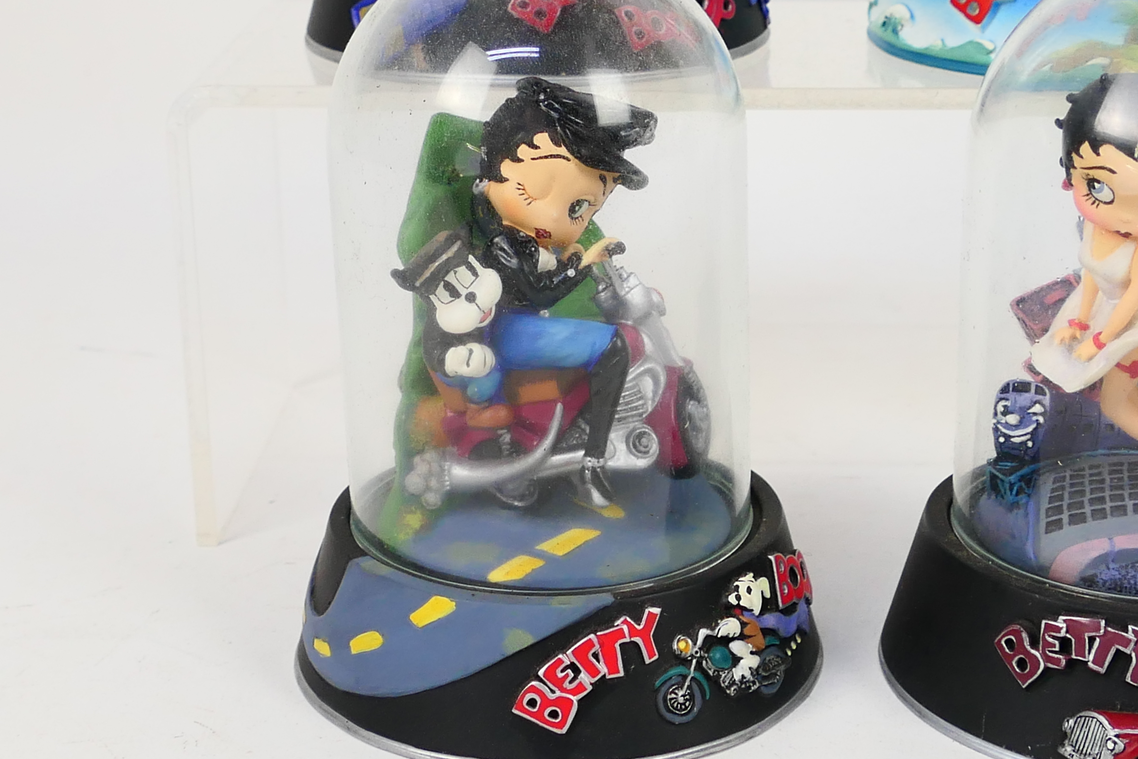 Betty Boop limited edition hand painted sculptures housed under glass domes to include Surfboard - Image 4 of 5