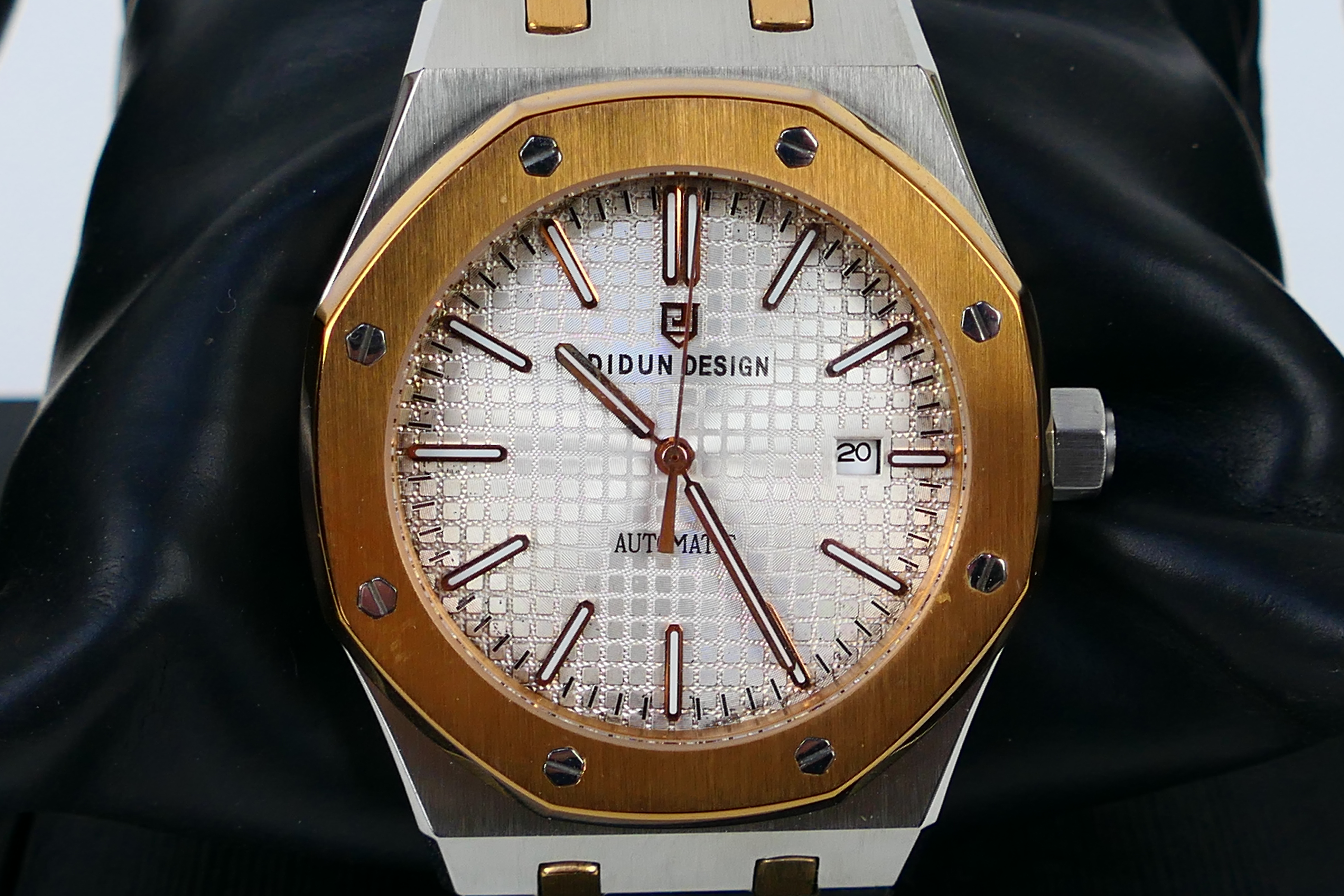 Four boxed Didun Design gentleman's wrist watches. [4]. - Image 4 of 9