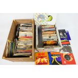 7" Singles - 45 LP. Queen - Roy Orbison - Whitesnake - Rainbow - Dire Straits - ELO.