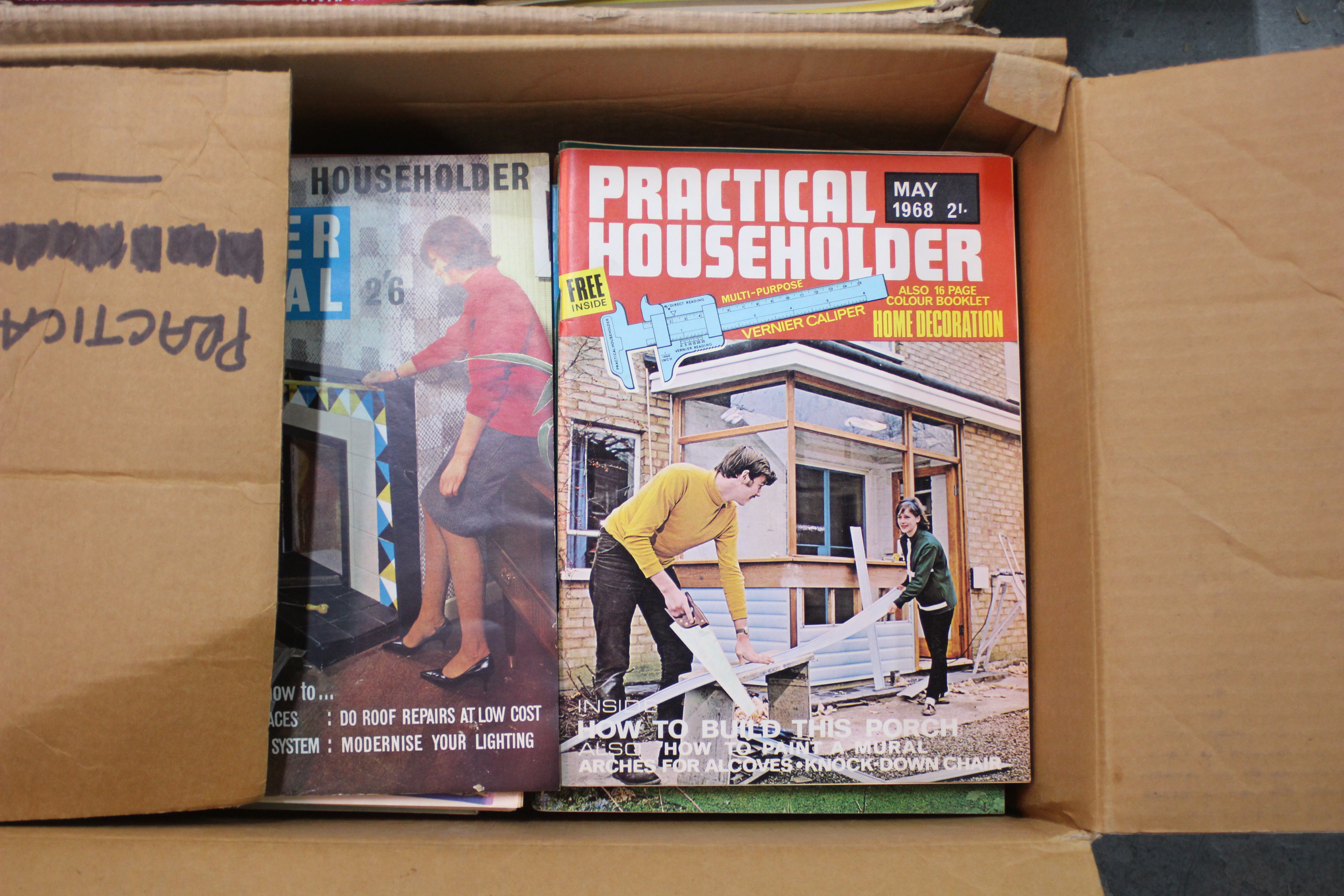 Household Magazines - A quantity of Practical Householder magazines from the 1950s/60s/70s/90s and - Image 3 of 4
