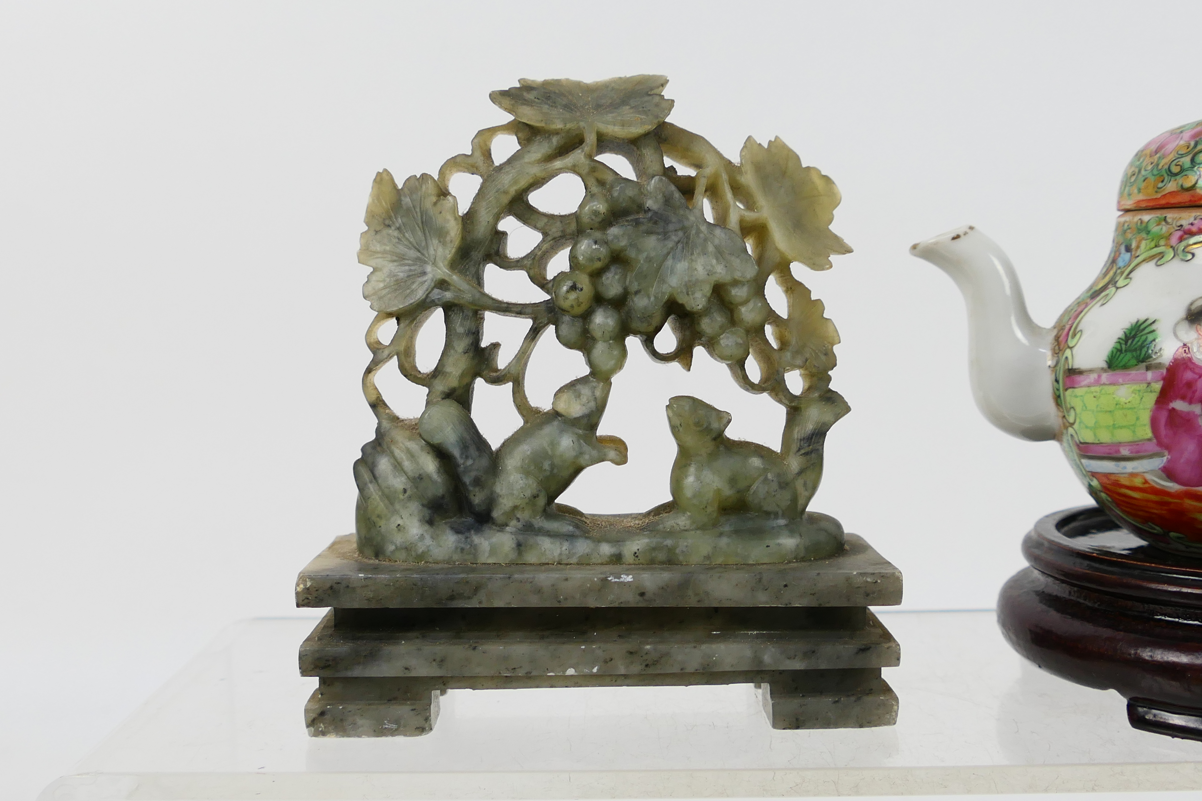 A group of Asian items to include soapstone seal, small ceramic teapot, - Image 3 of 15